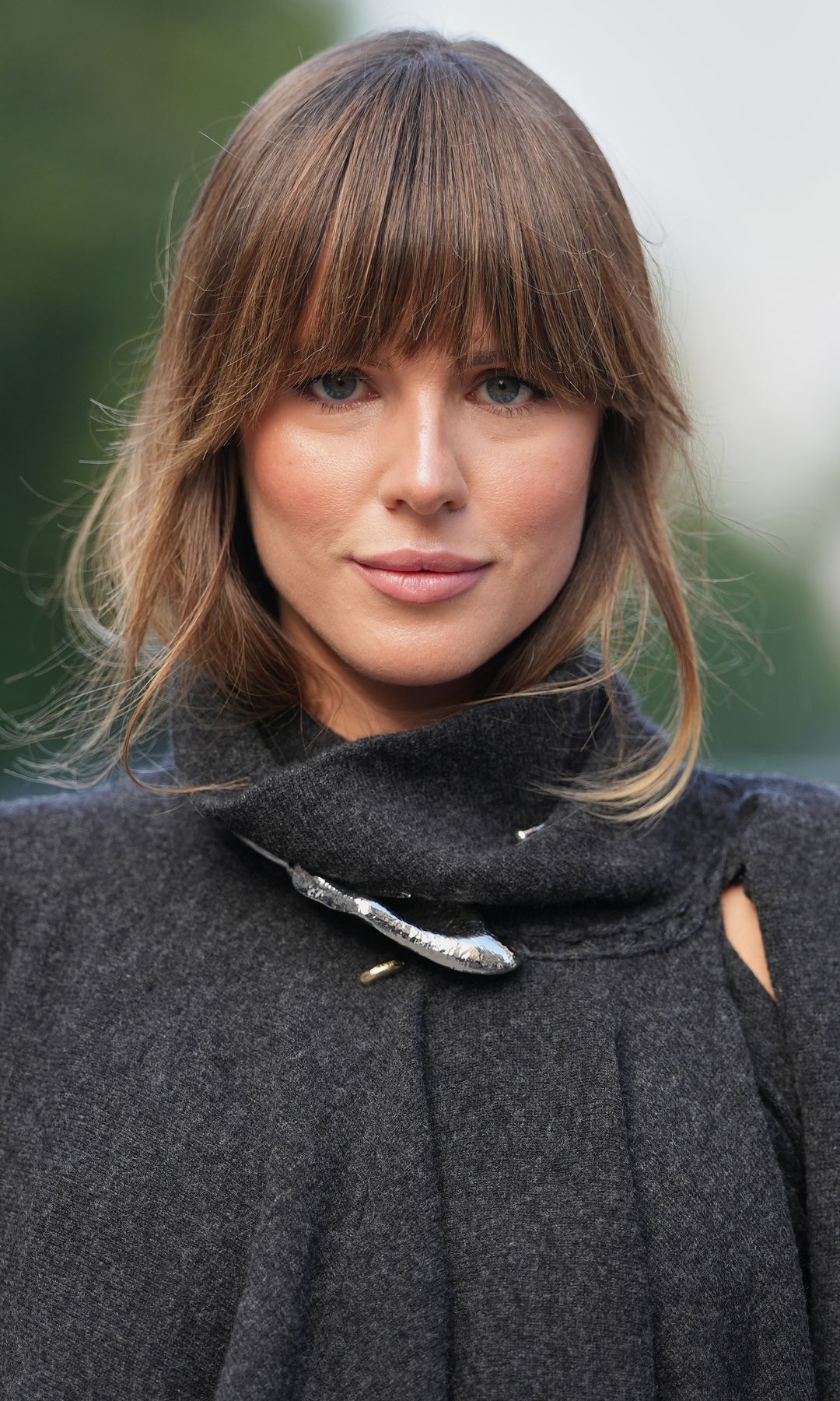  Flequillo en forma de U