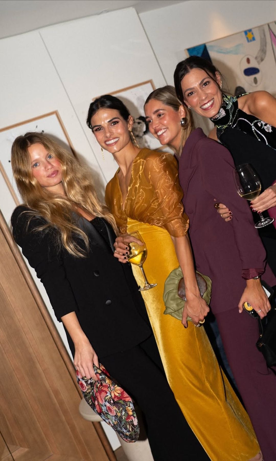 Cena con amigas en el mes de noviembre