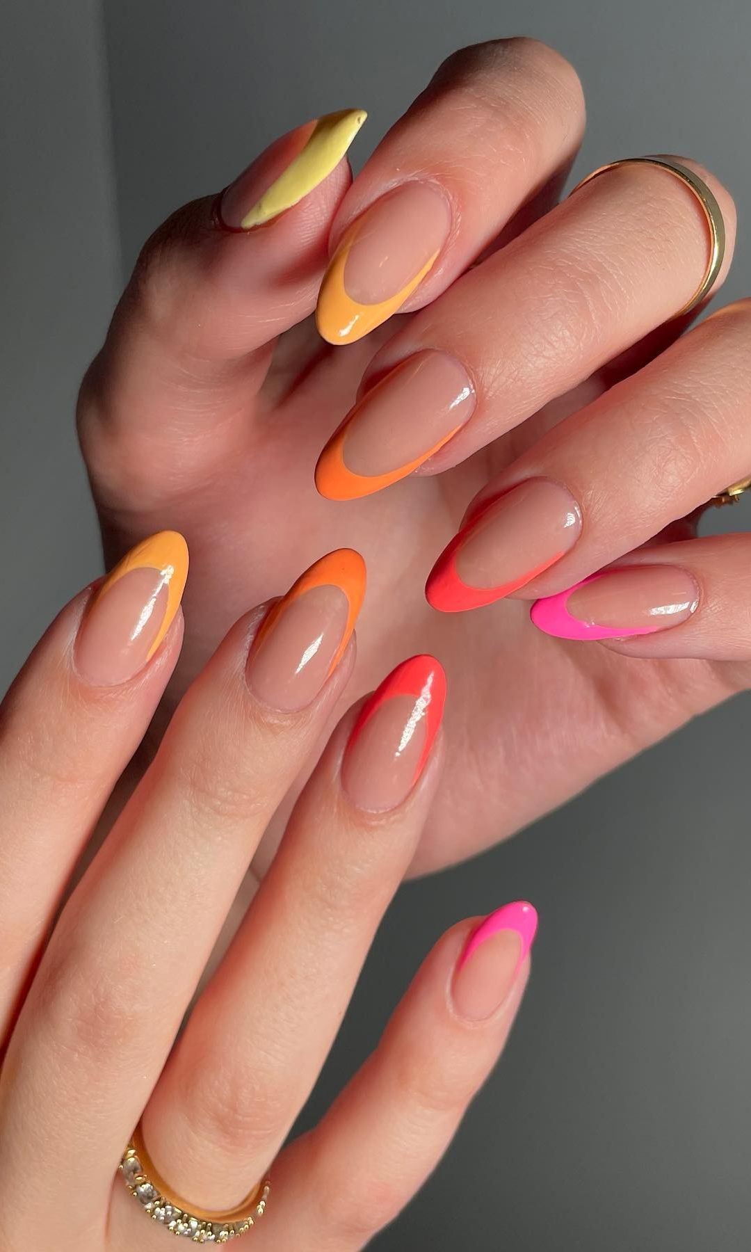 Manicura francesa atardecer