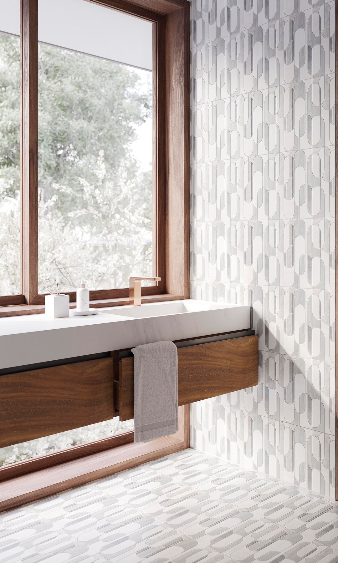 Baño con mueble suspendido de madera con encimera blanca, ventana marco de madera, suelo y paredes de azulejos blancos