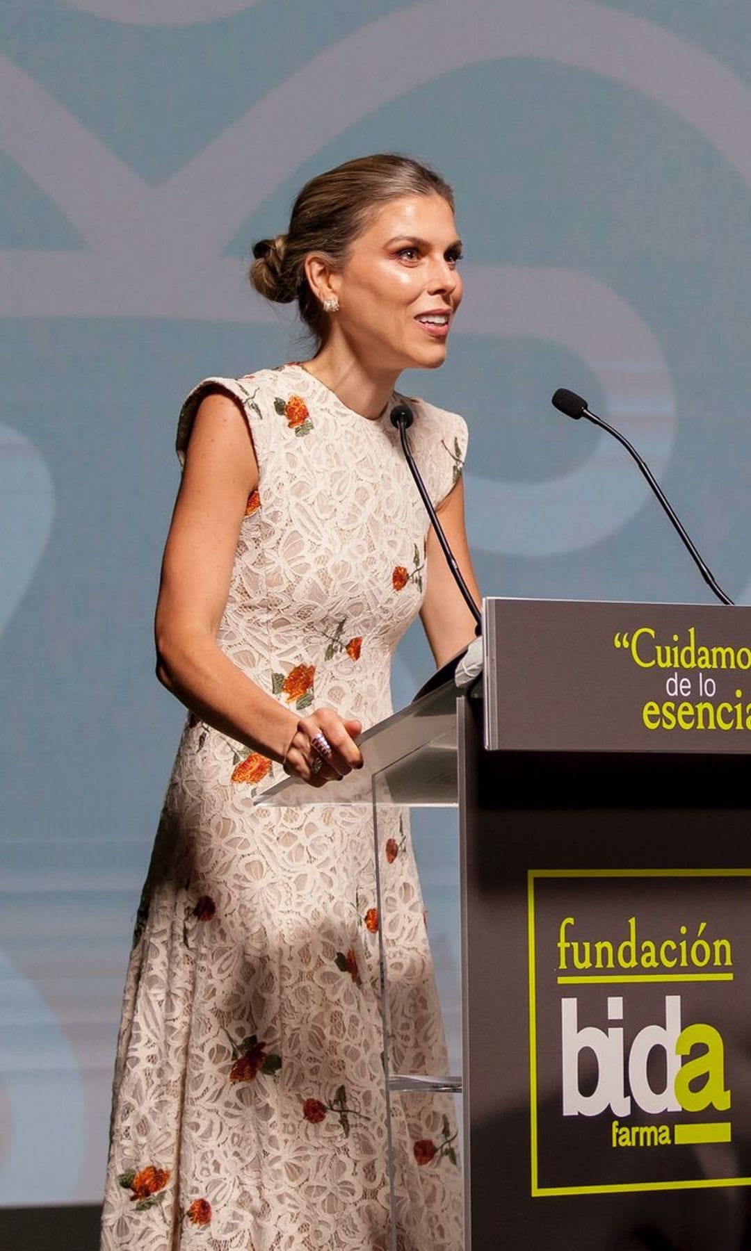 Manuela Villena