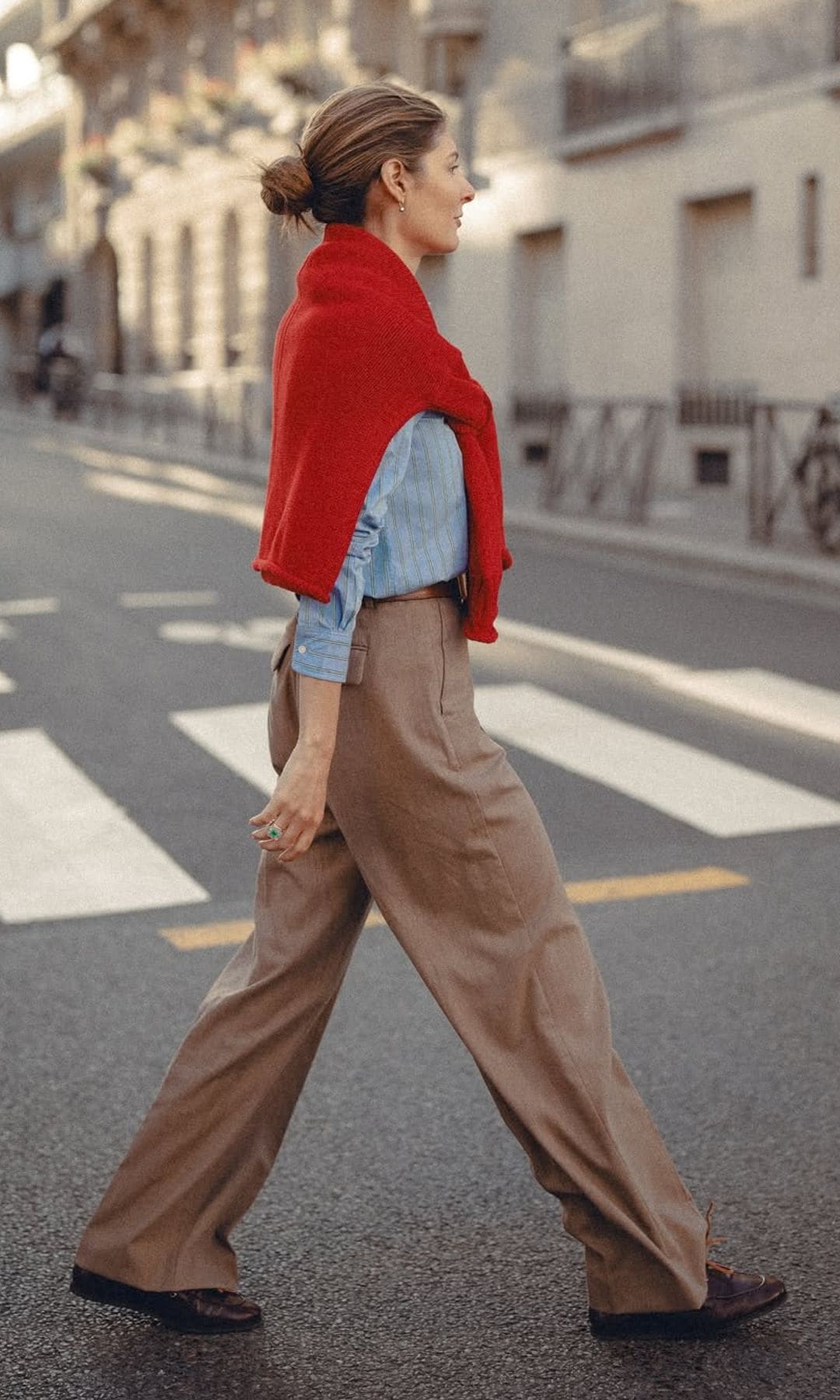 Las dos españolas más estilosas de París confirman lo que ya sospechábamos: los mocasines son eternos