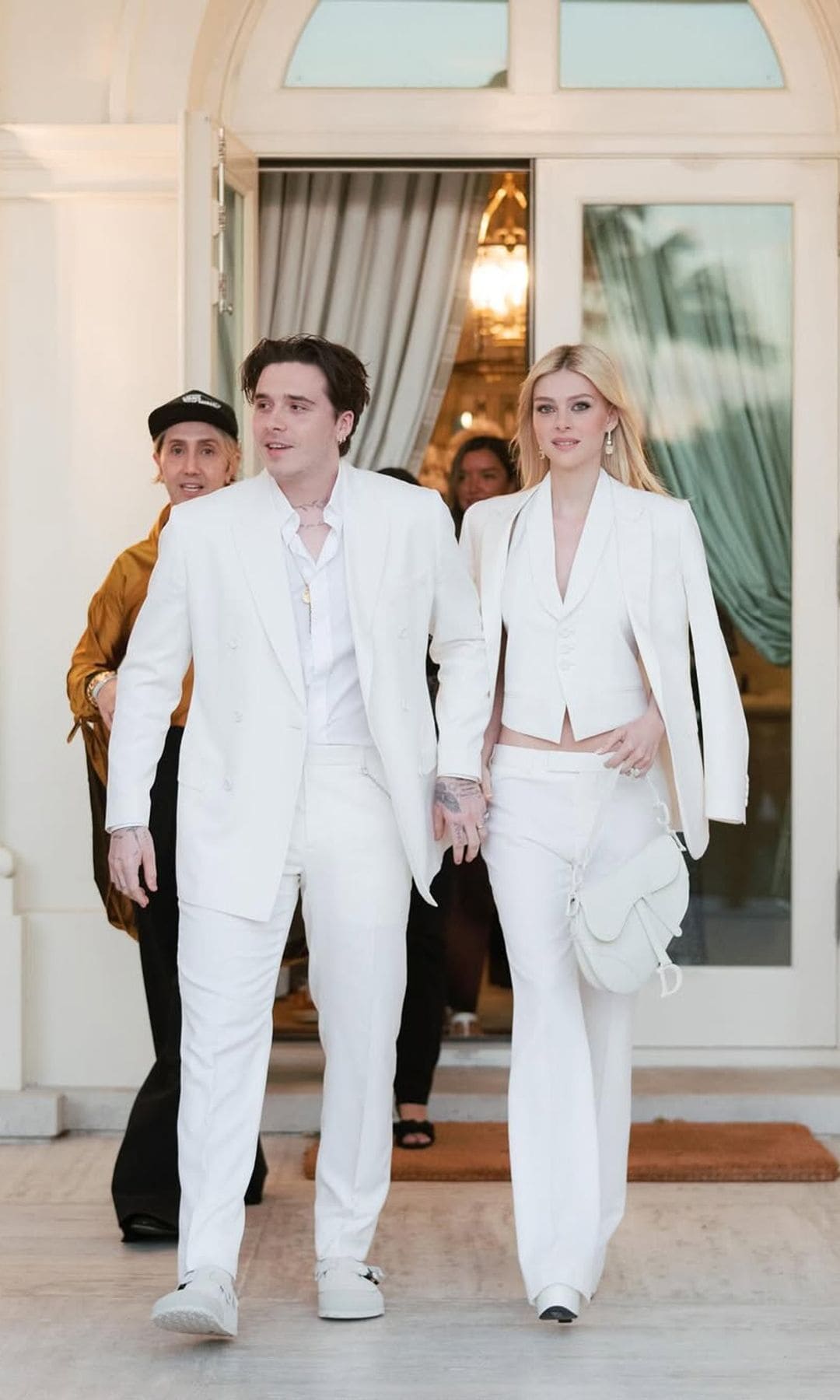 Nicola Peltz celebra su tercer aniversario de boda con Brooklyn Beckham