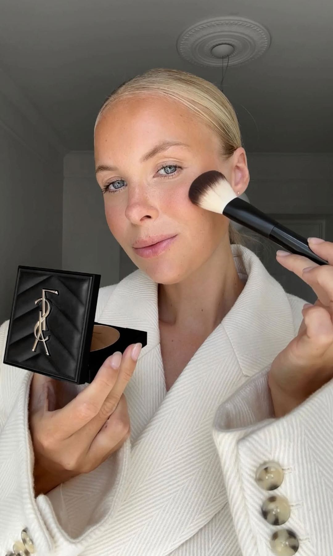 Maquillaje escandinavo tendencia para otoño-invierno