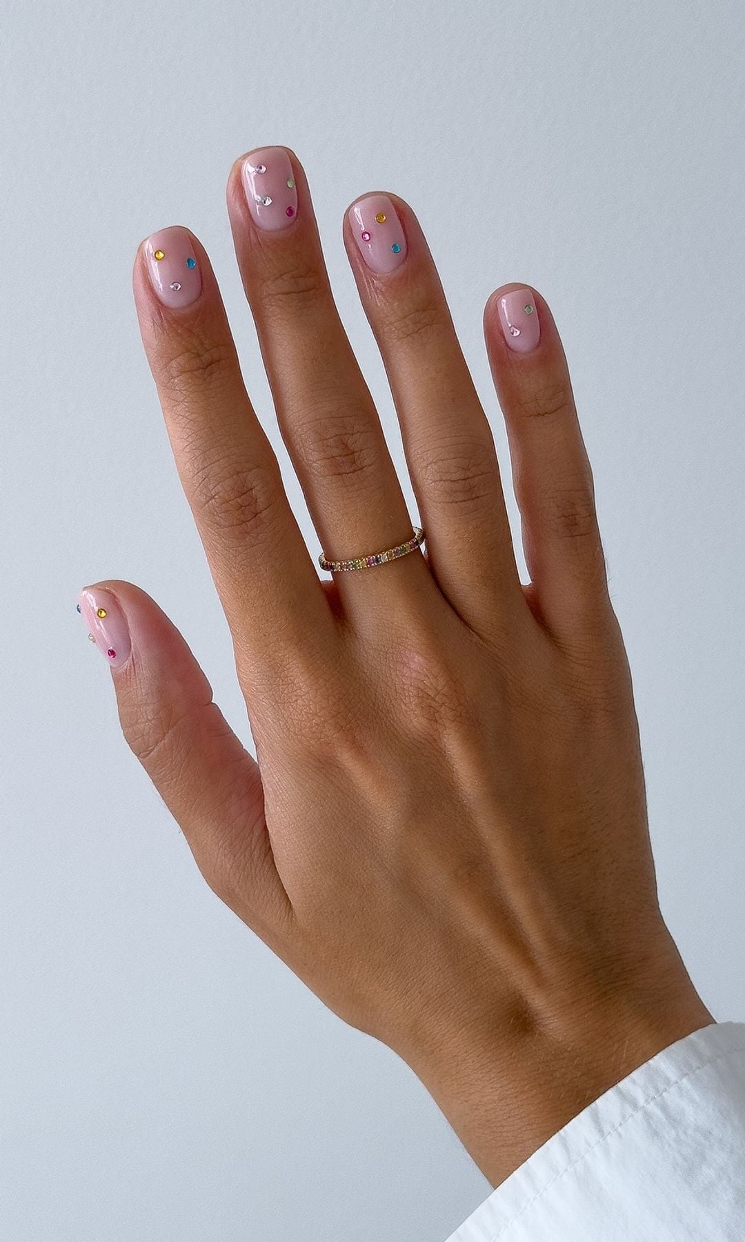 Manicura con brillos