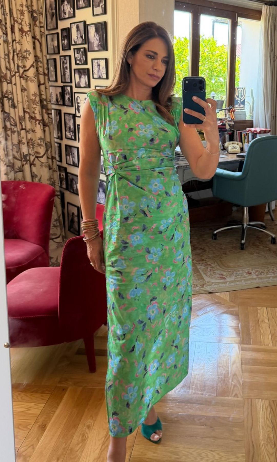 ​Mariló Montero apuesta por la moda española con tres looks perfectos de invitada (y todos tienen un detalle especial)