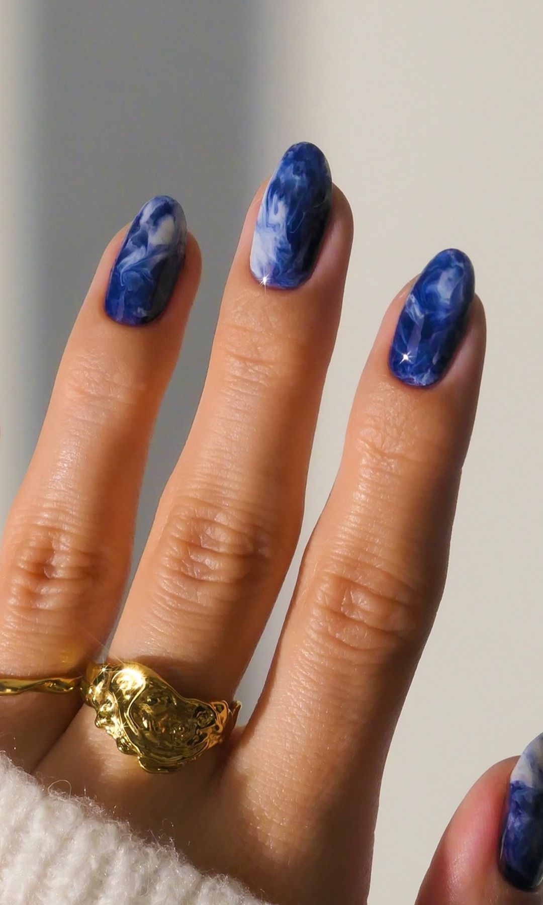 Manicura tie dye