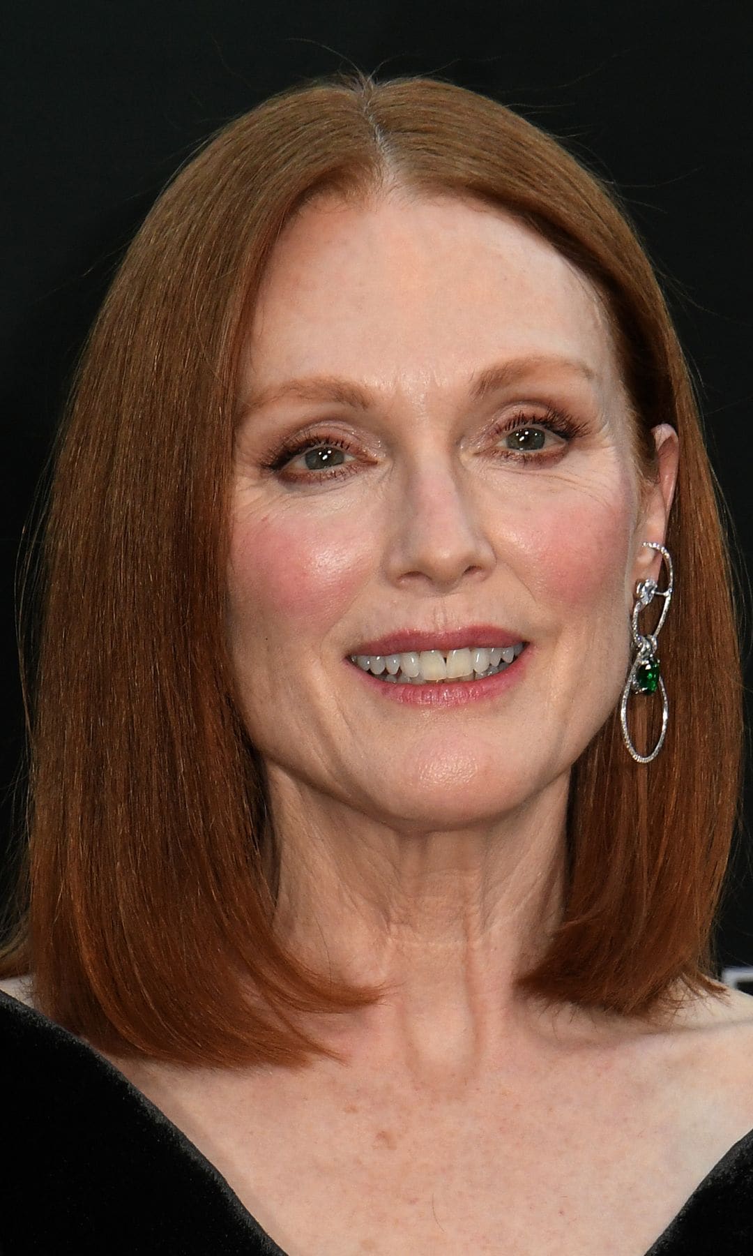 julianne moore Stars gathered for the highly anticipated premiere of "Echo Valley" at AMC Lincoln Square 13 in New York City. The red carpet event drew major attention, with actors, producers, and special guests celebrating the film?s debut in elegant and stylish ensembles.