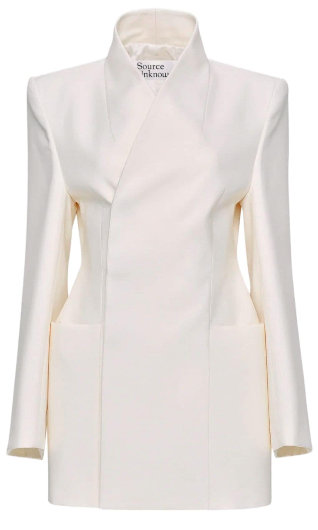 Chaqueta estructurada (472 €),  de Source  Unknown