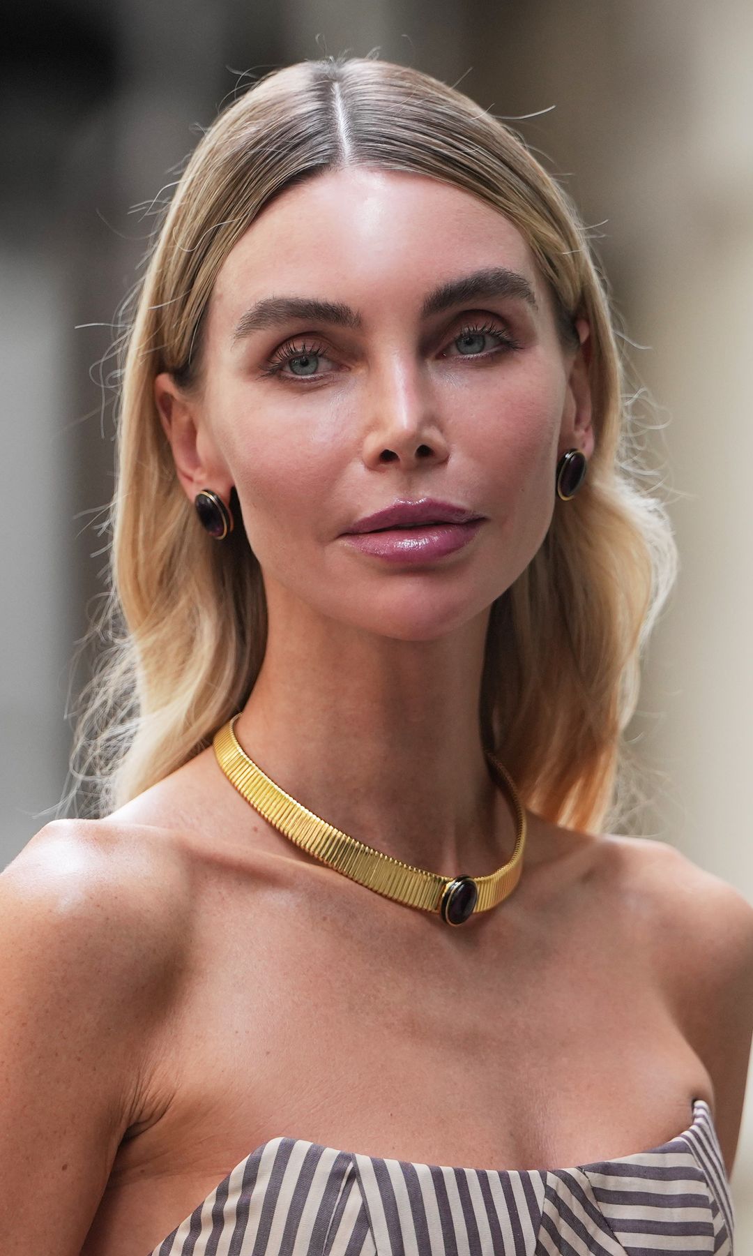  Cejas para rostro en forma de corazón