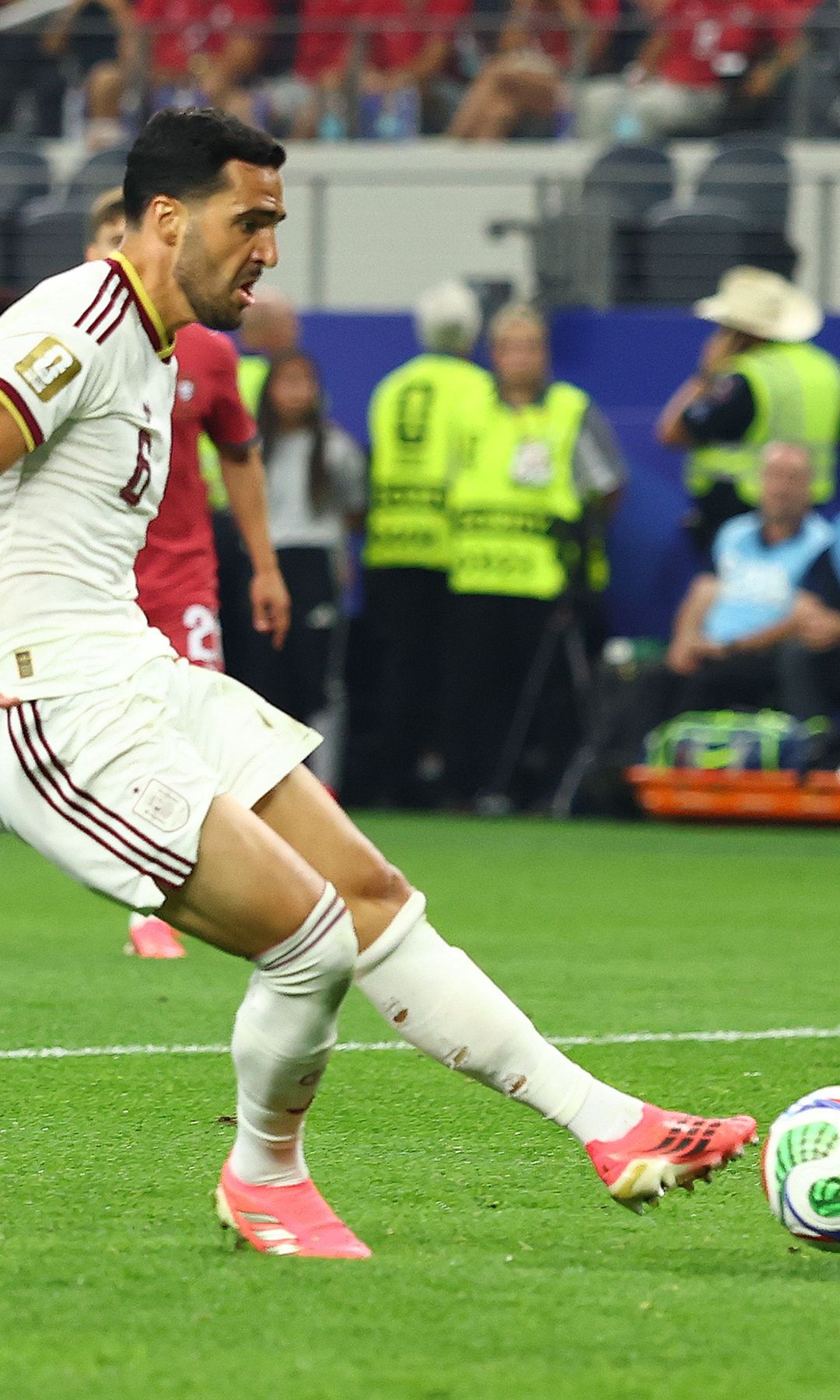 El gol de Mikel Merino frente a Portugal fue decisivo para continuar en la competición