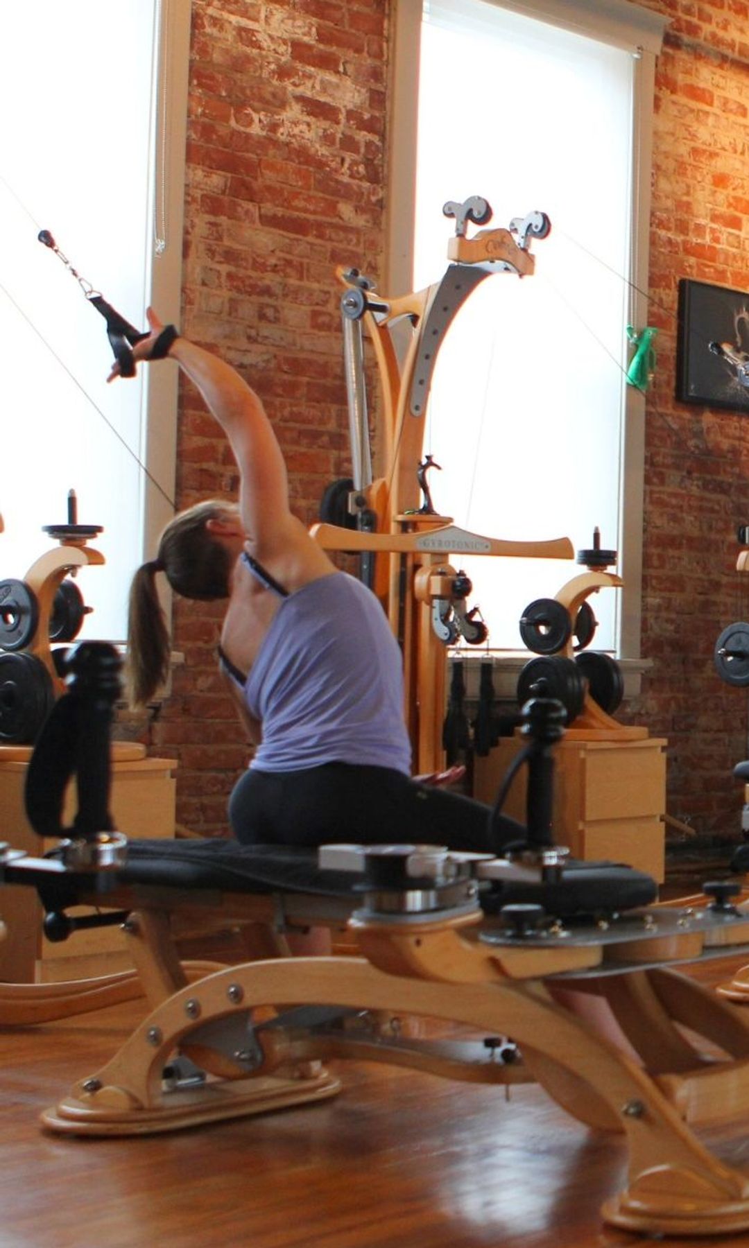 Mujeres en una clase de gyrotonic
