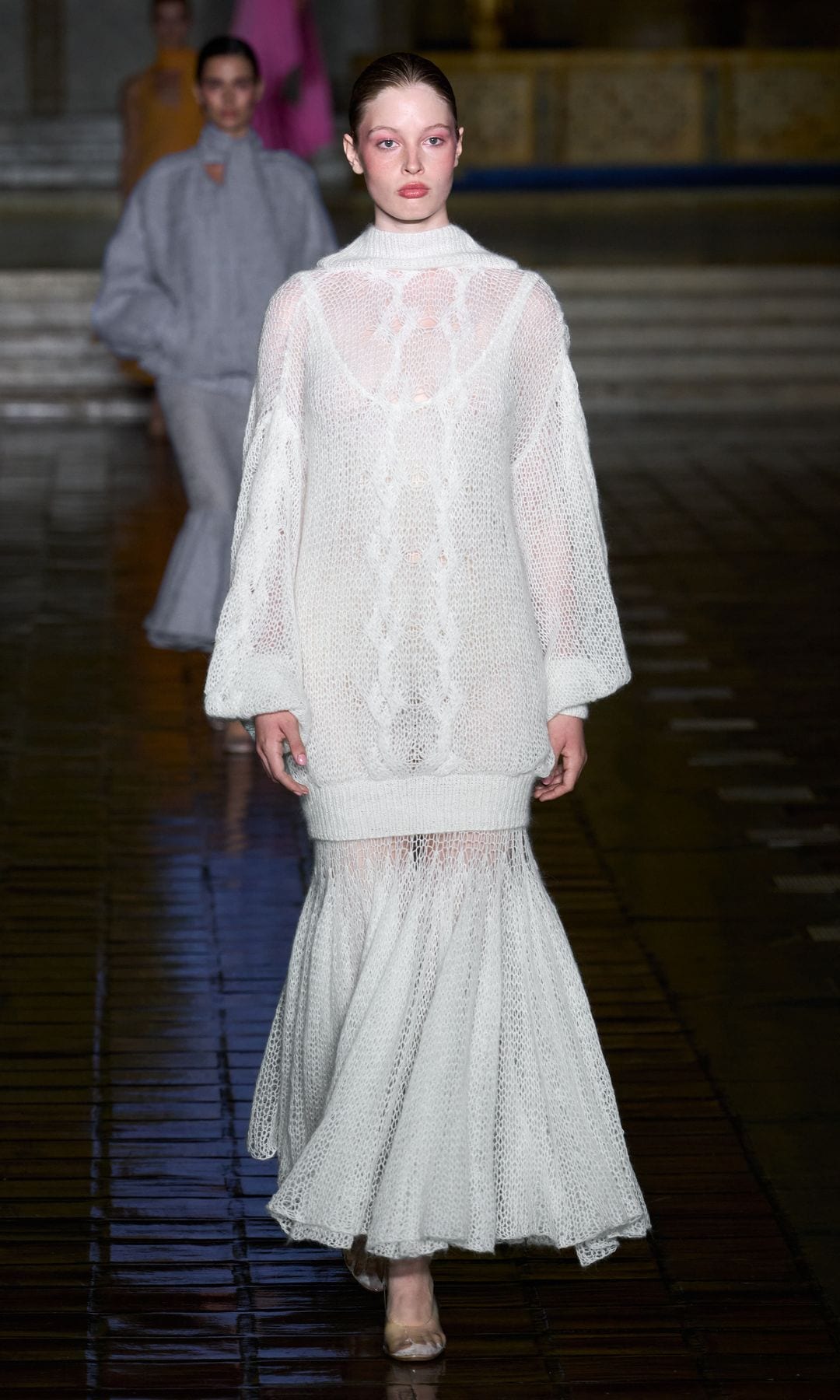 Vivian Wilson, la hija transexual de Elon Musk, debuta como modelo en 3 desfiles de New York Fashion Week