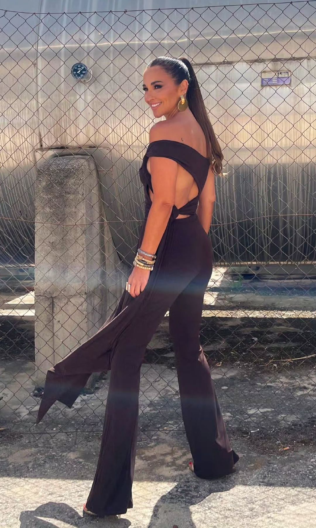 Paula Echevarría se gana los piropos con un look cañero y complementos de Zara: "Trabajando en Madrid, casi sin calor"