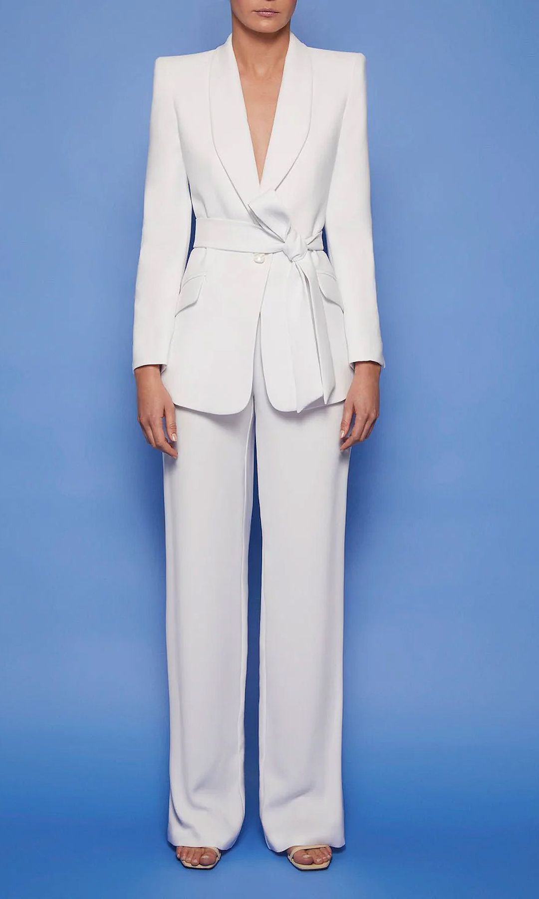 Blazer de crepé (425 euros) y pantalón palazzo (255 euros)