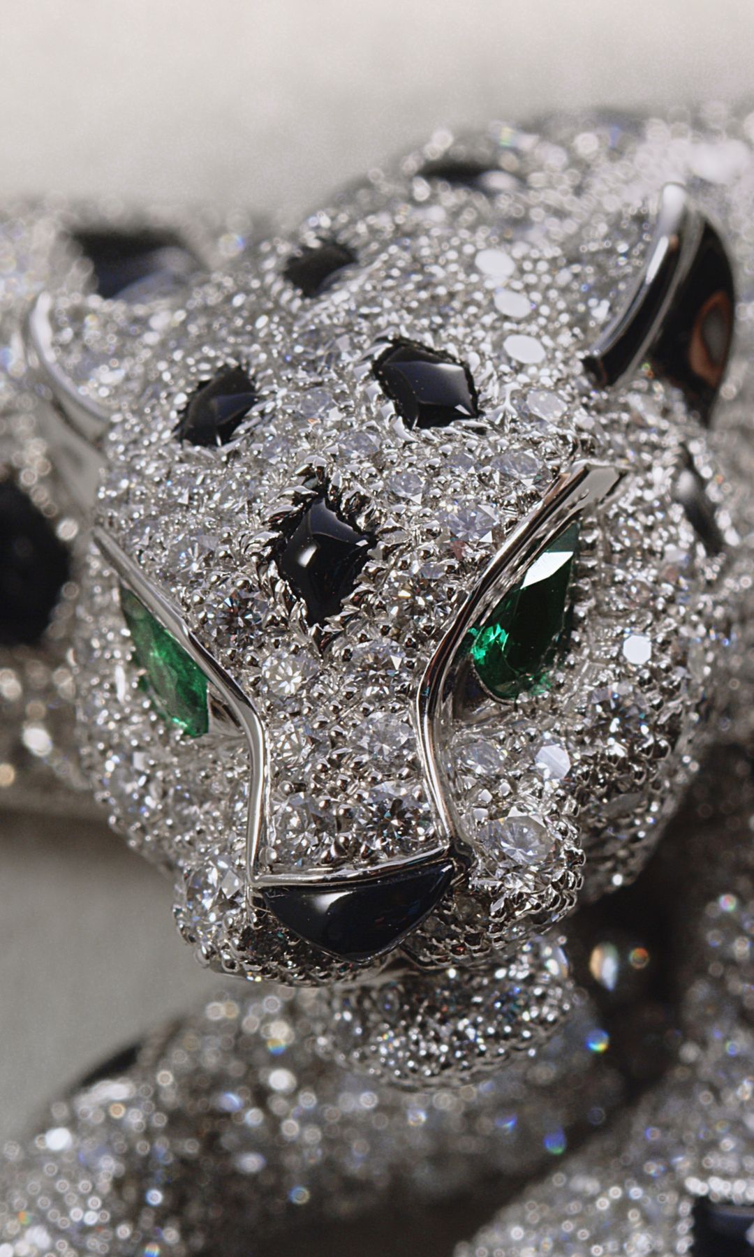 Detalles de la pantera de Cartier