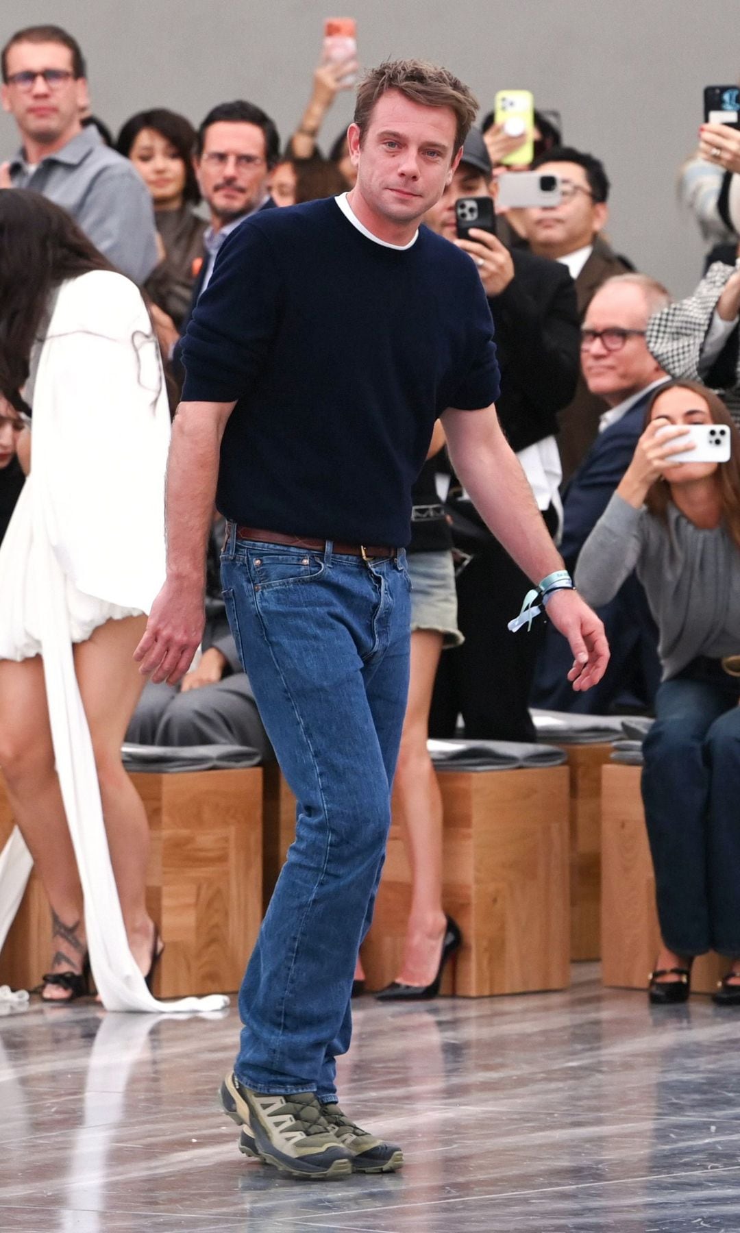 Por qué las mentes creativas visten siempre con básicos