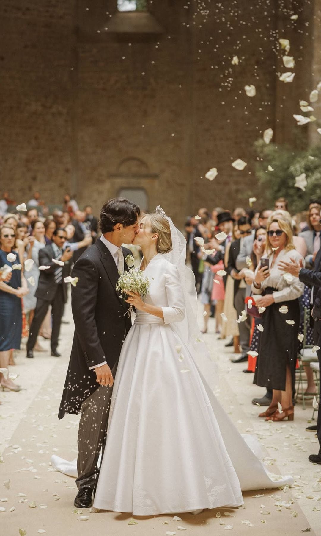 Boda Charlotte de Nassau (hija mayor del príncipe Robert de Luxemburgo, primo hermano del Gran Duque Enrique) y Mansour Shakarchi en Sicilia