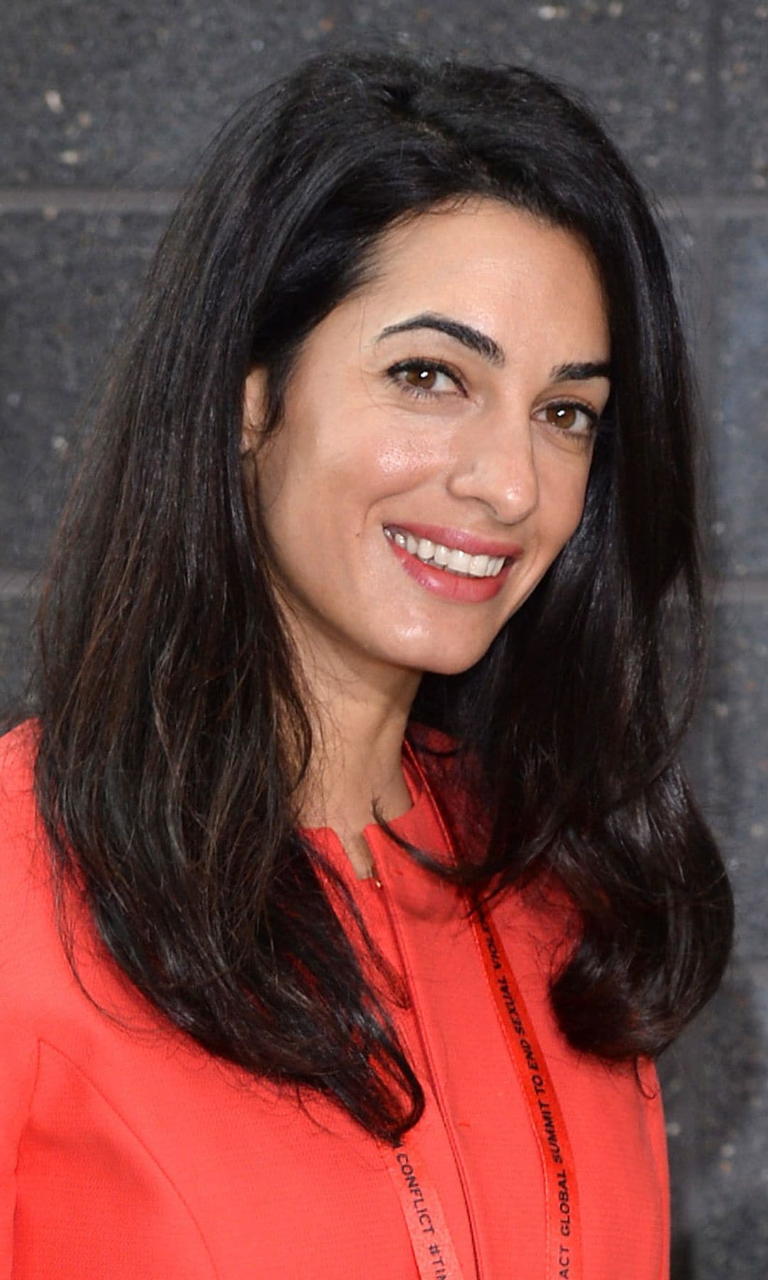 Amal Alamuddin en Londres el 12 de junio de 2014