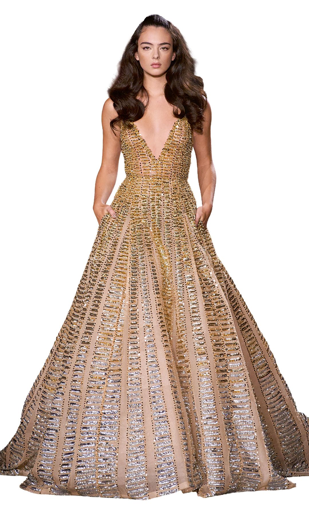 Modelo enfundada en un diseño de Elie Saab
