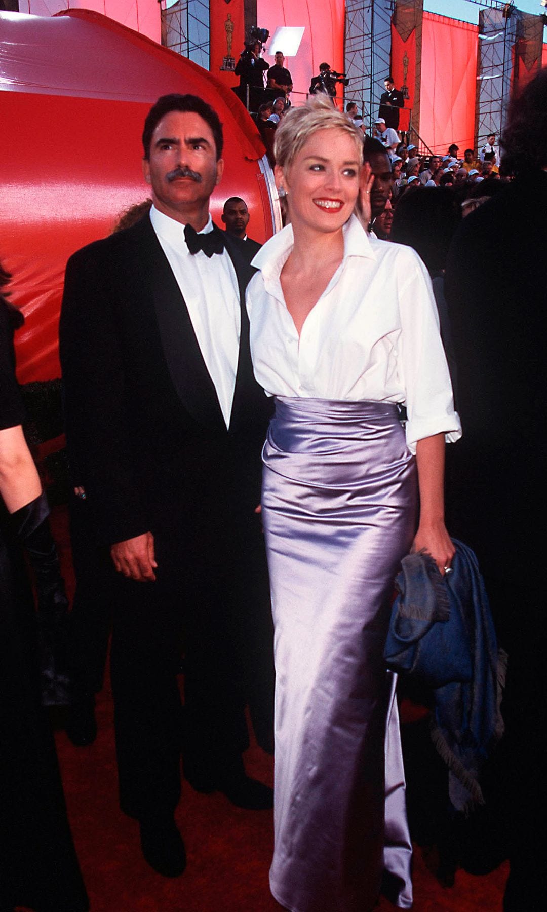 Sharon Stone en los Oscar de 1998
