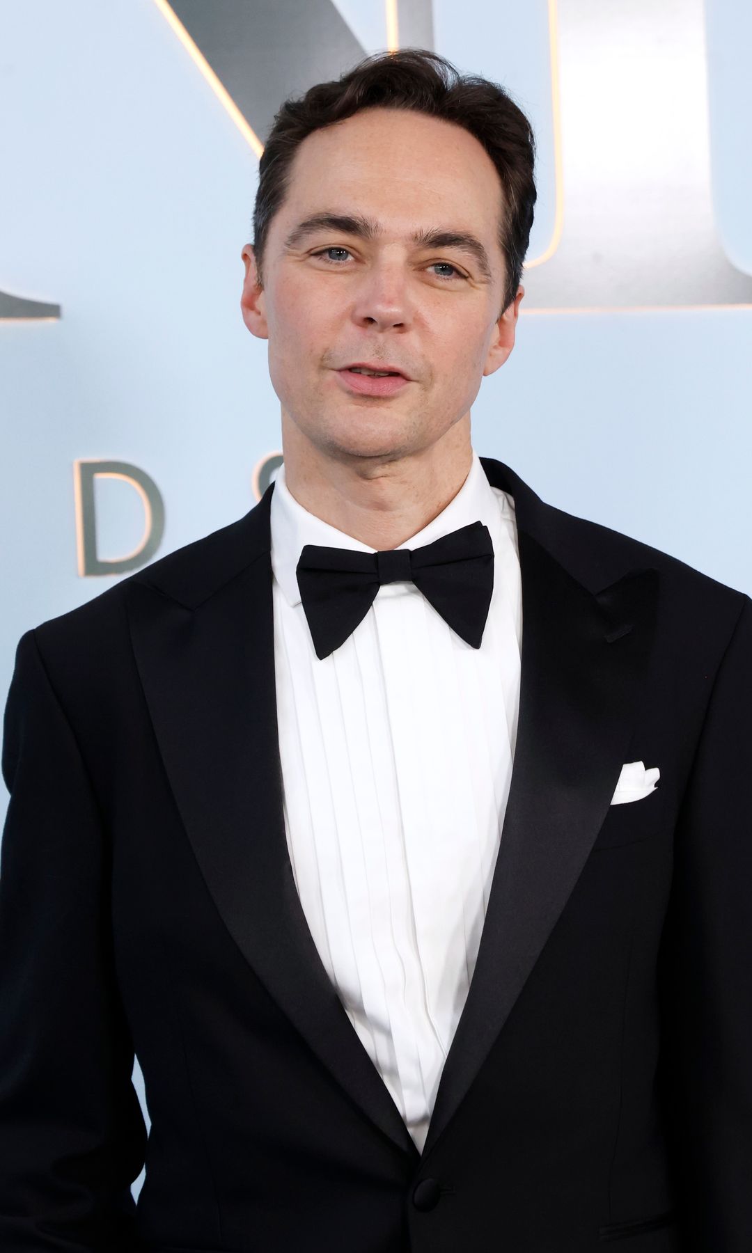 El actor JIm Parsons saltó a la fama com Sheloon Cooper en 'The Big Bang Theory'