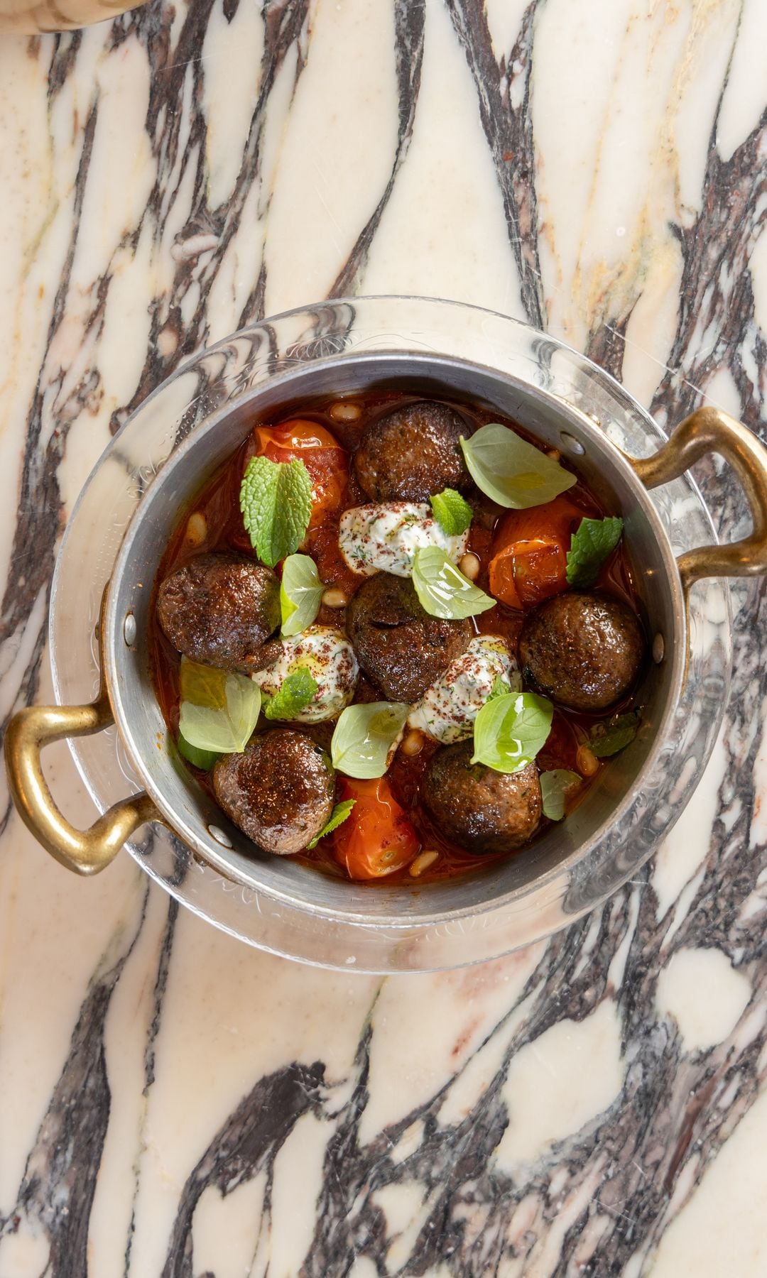 Plato de Nota Blu New Brasserie