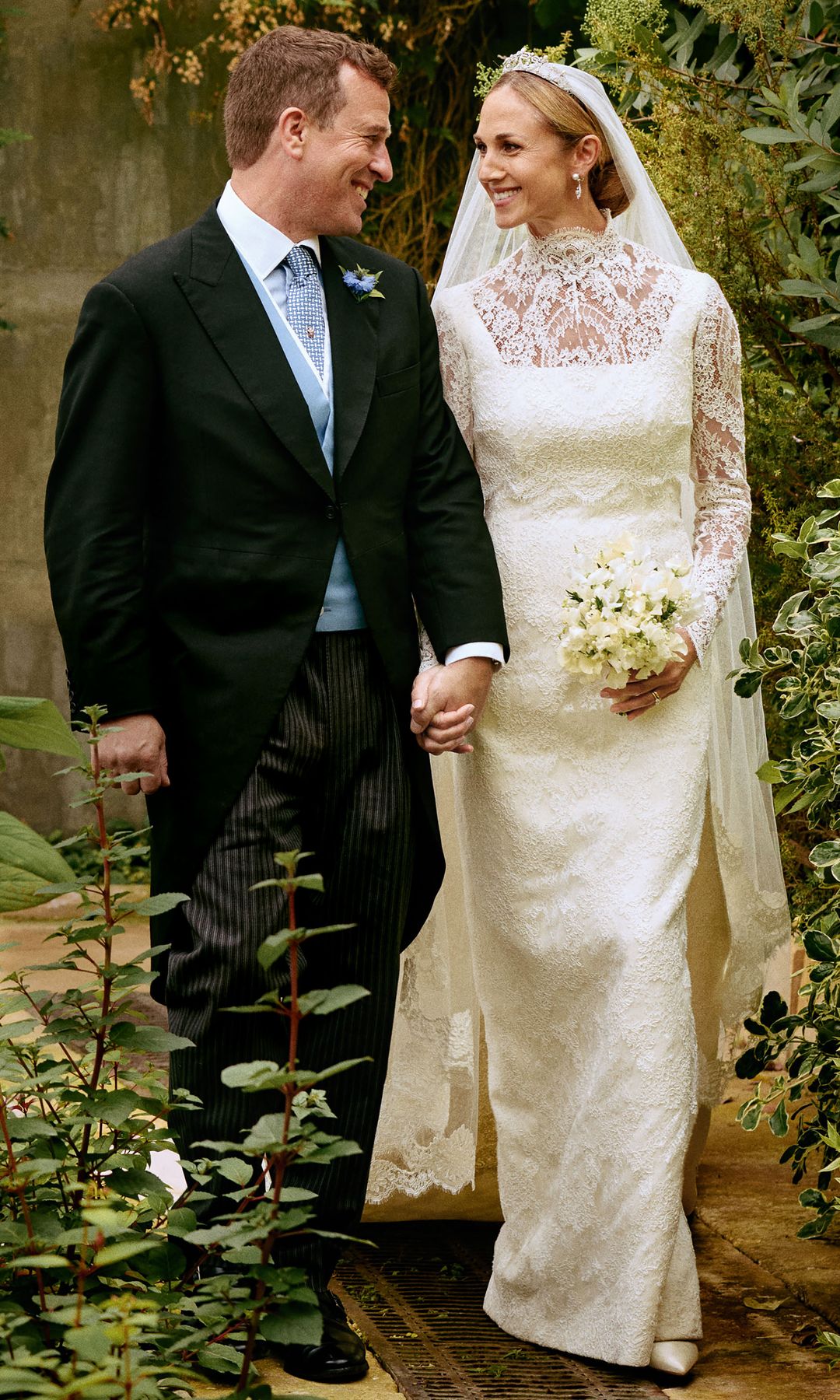 Los recién casados en una entrañable fotografía