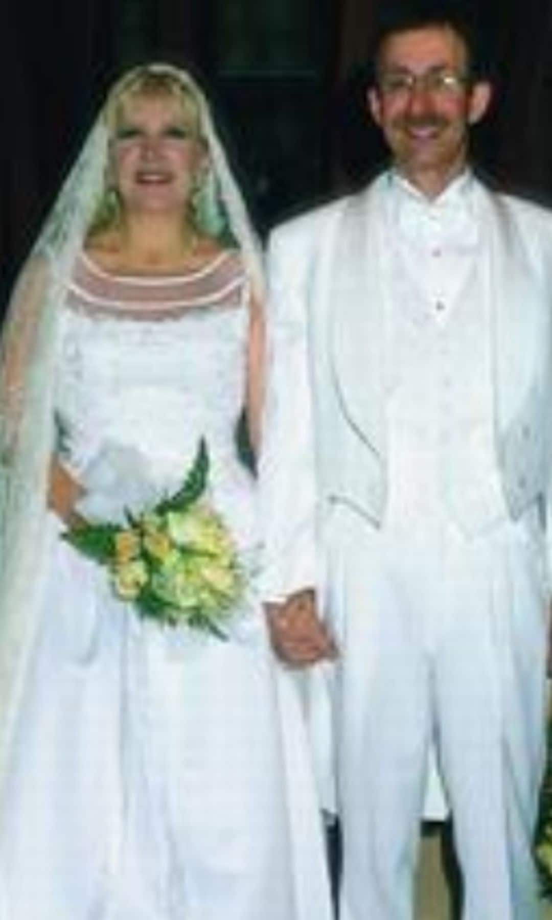 Paloma Hurtado y Pat Wolf el día de su boda, 20 de enero de 2001