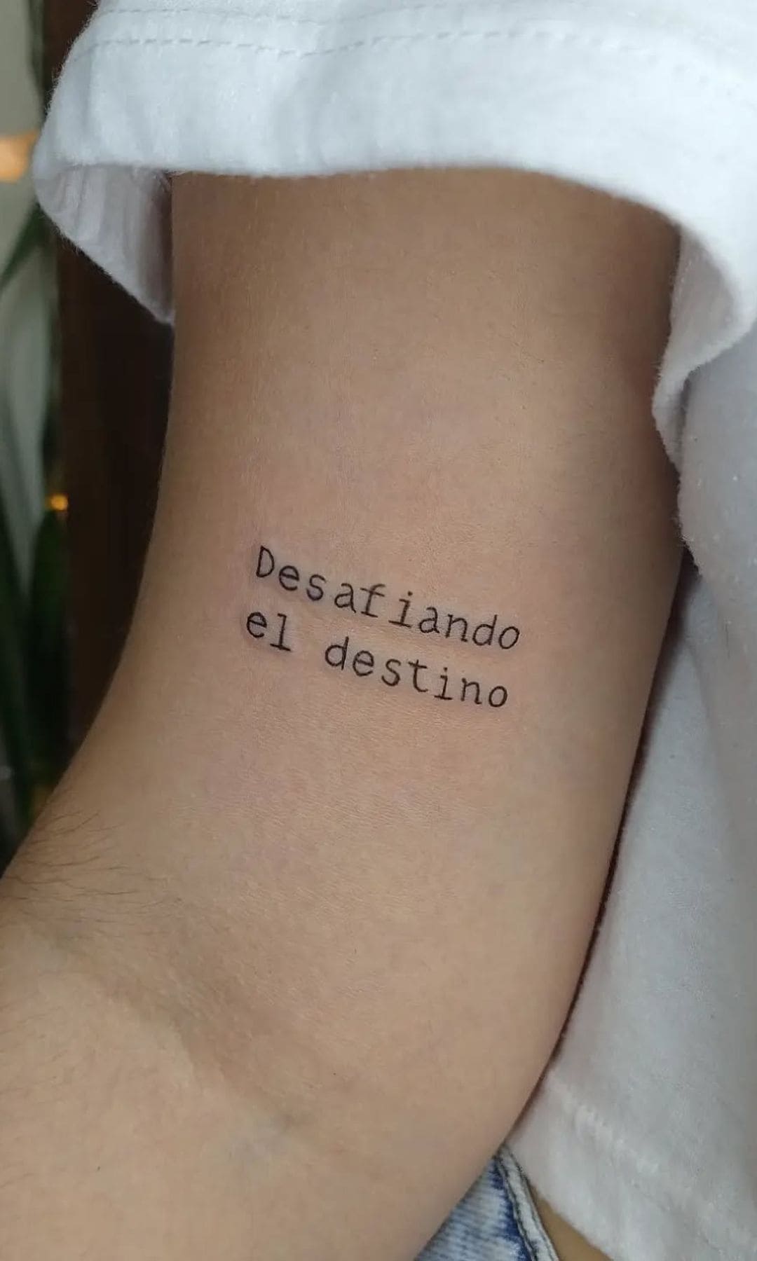 Tatuaje desafiando el destino