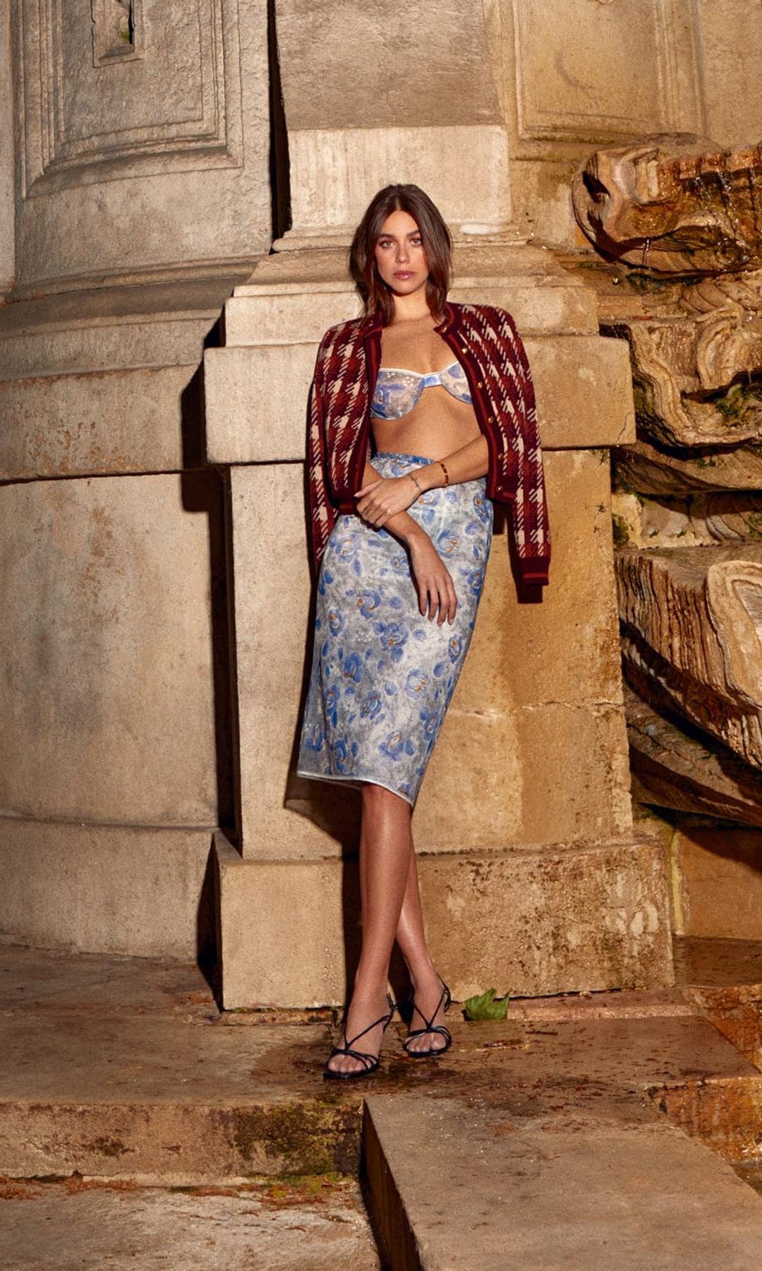 HOLA FASHION 141 Julieta
