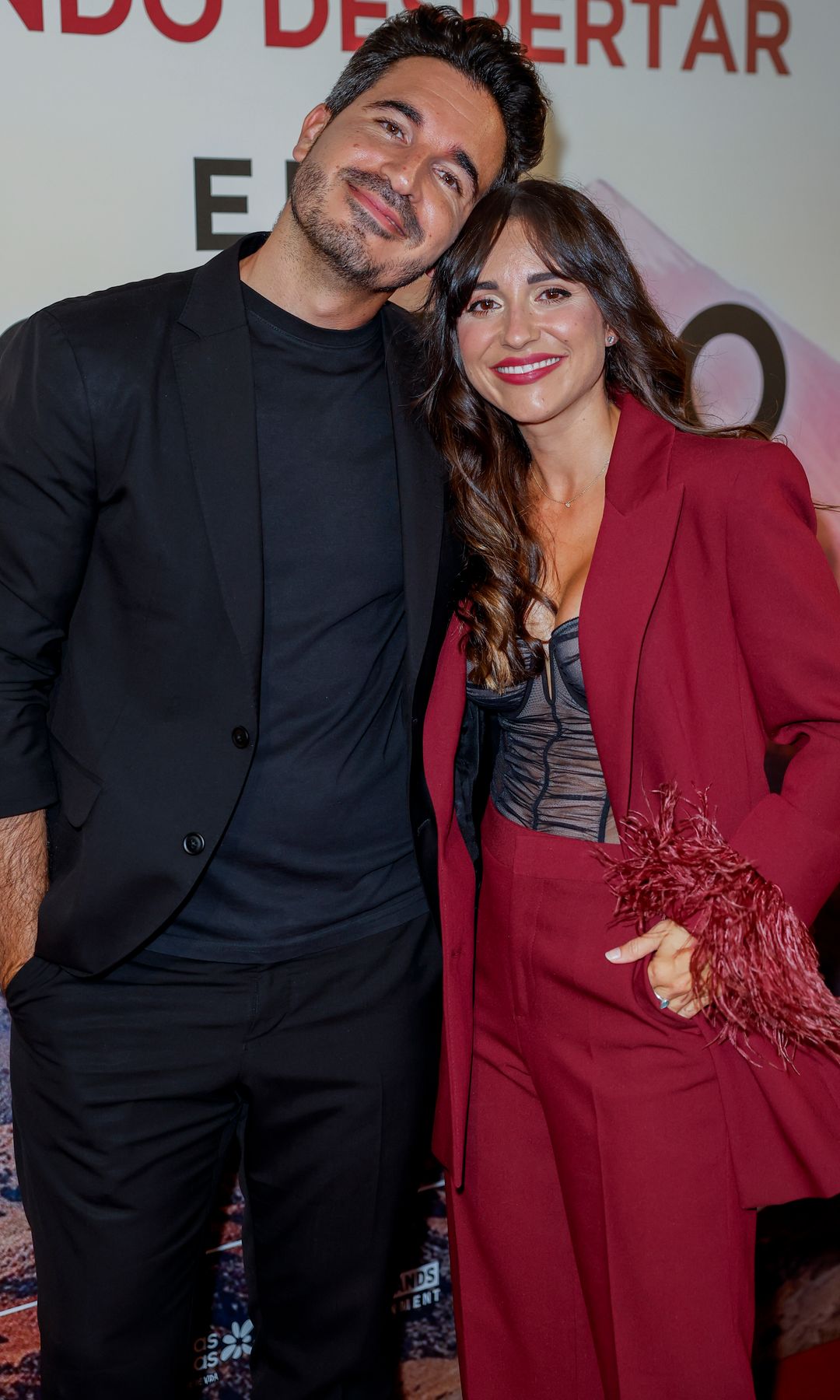 Javier Castillo y su mujer, Verónica Díaz