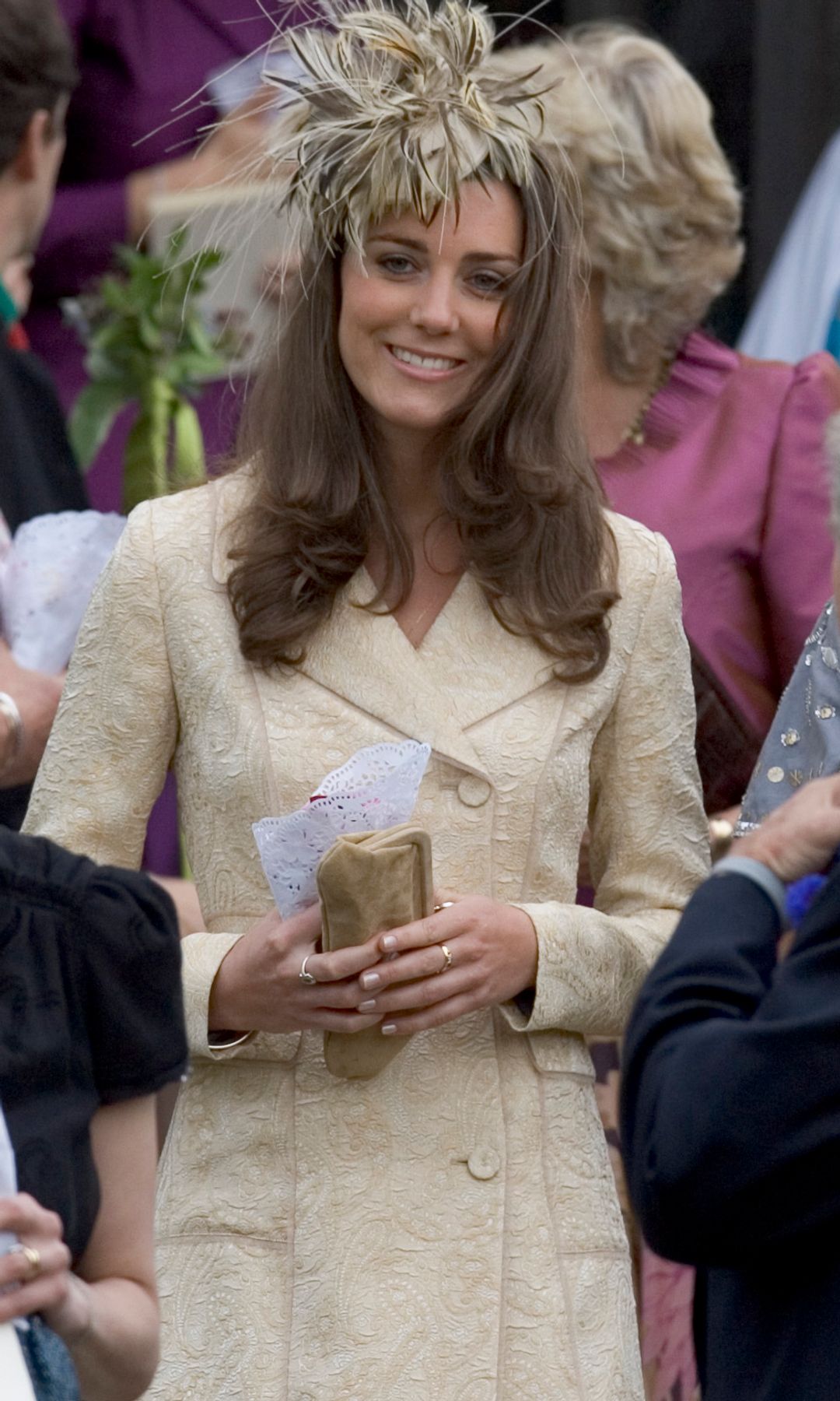 Kate Middleton durante su "debut" en la boda de Laura Parker-Bowles