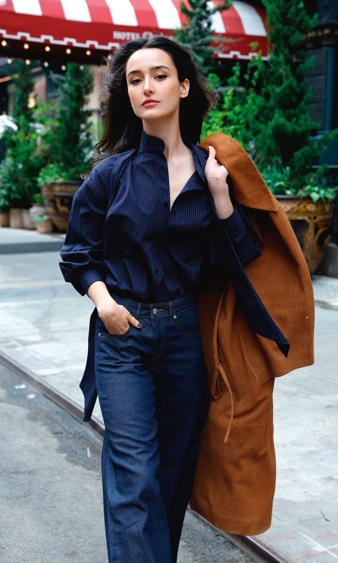 Manuela posa con pantalones de Levi’s para HOLA