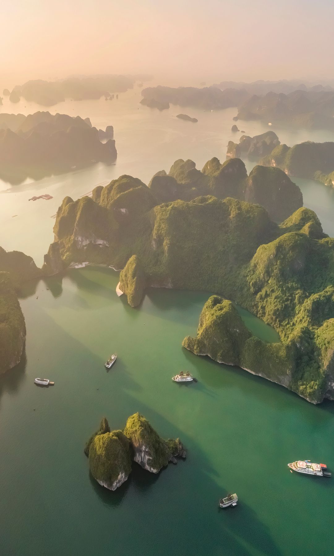 Bahía de Halong, Vietnam, Sudeste Asiático