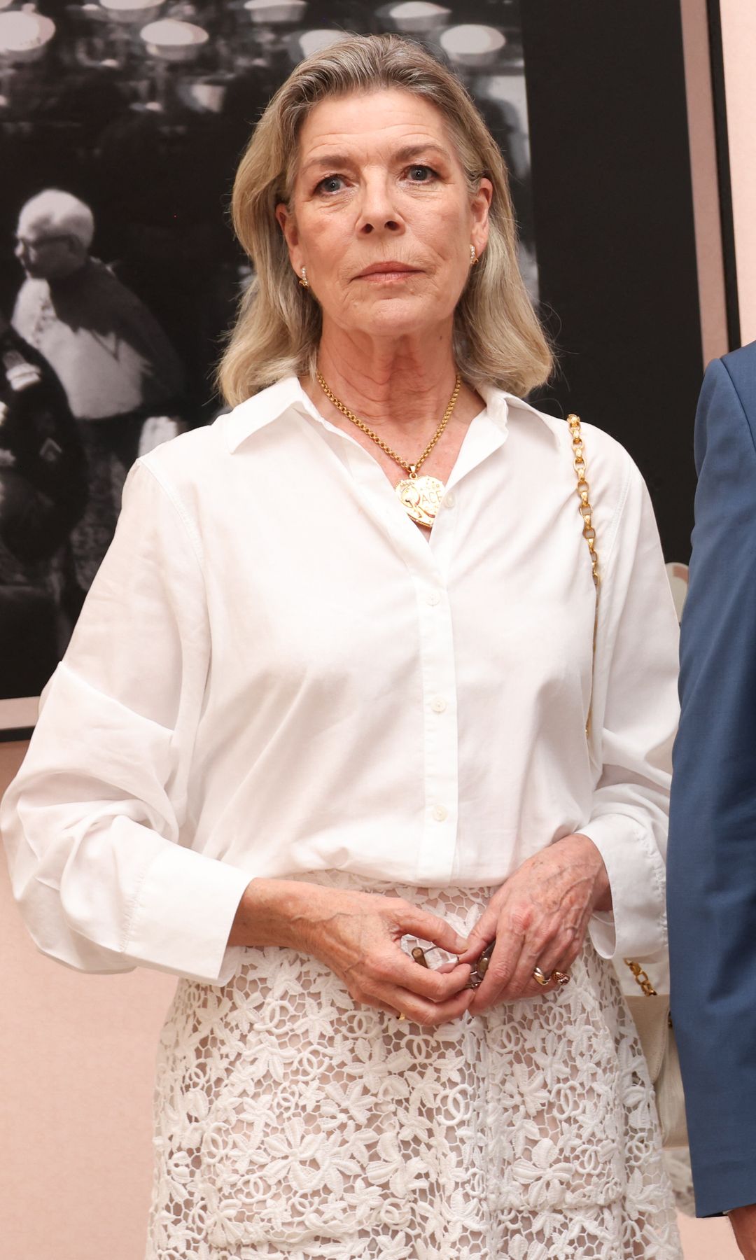 Cuando la elegancia se hereda: Carolina de Mónaco se supera en el último homenaje a Grace Kelly con una falda de flores efecto transparente
