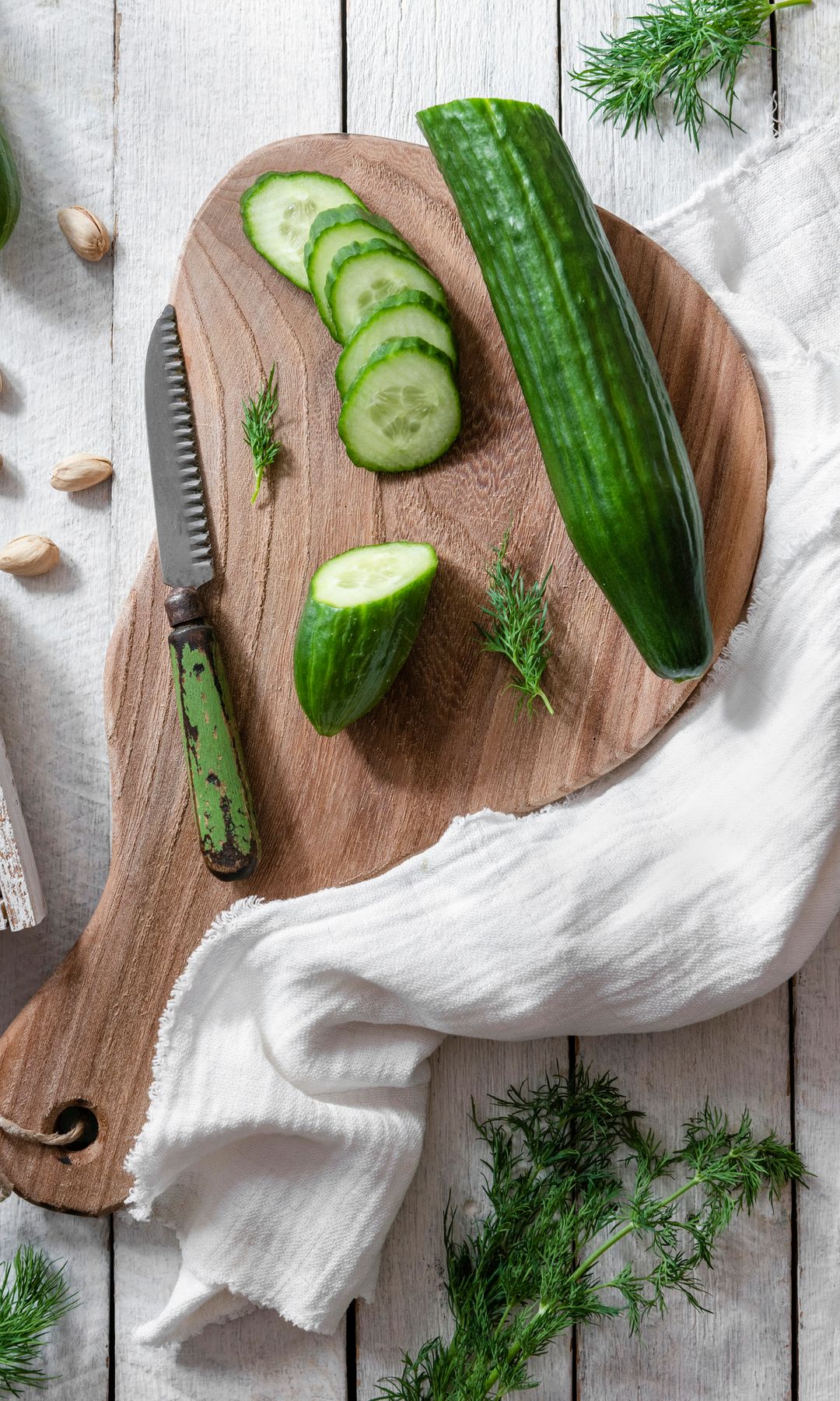Ensalada de pepino y pistacho