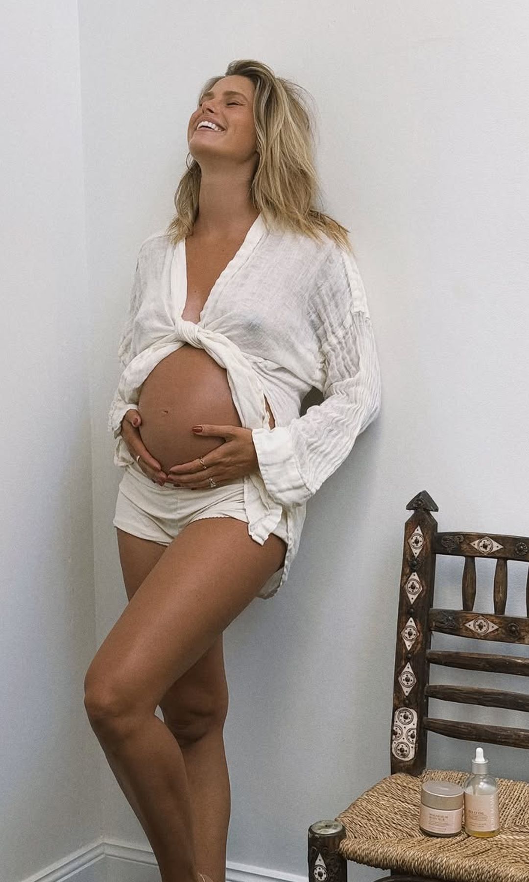 La modelo Natalie Roser durante su embarazo