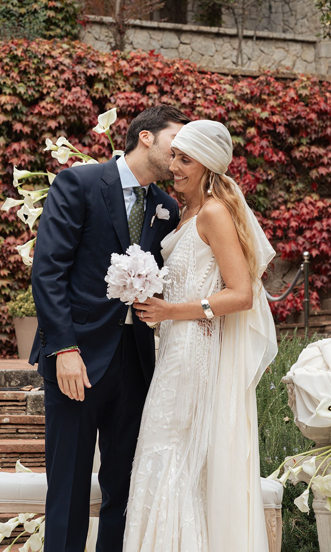 Novia viral con vestido estilo art deco