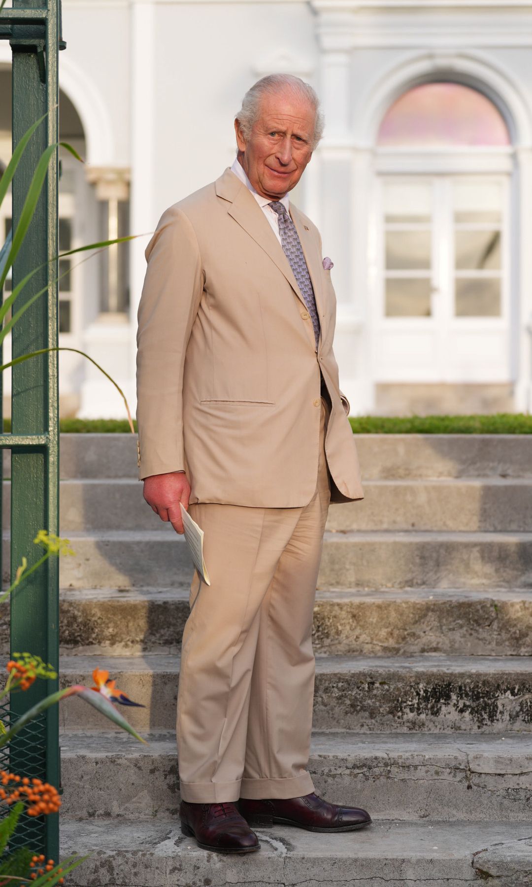 El rey Carlos III durante su visita a Bermudas