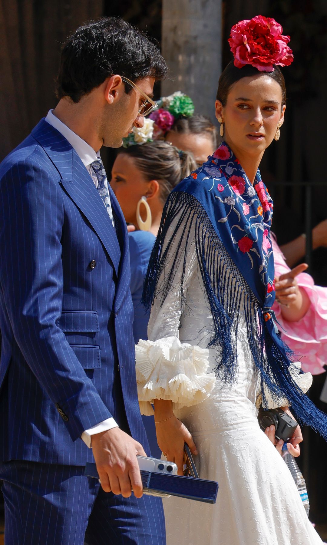 Jorge Navalpotro y Victoria Federica mientras paseaban por la Feria de Sevilla