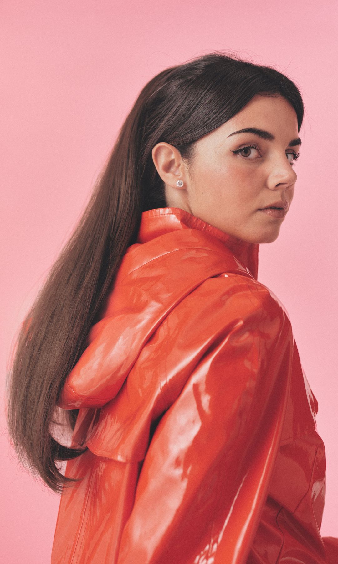 Mafalda Cardenal estrena álbum y se sienta con HOLA para una entrevista