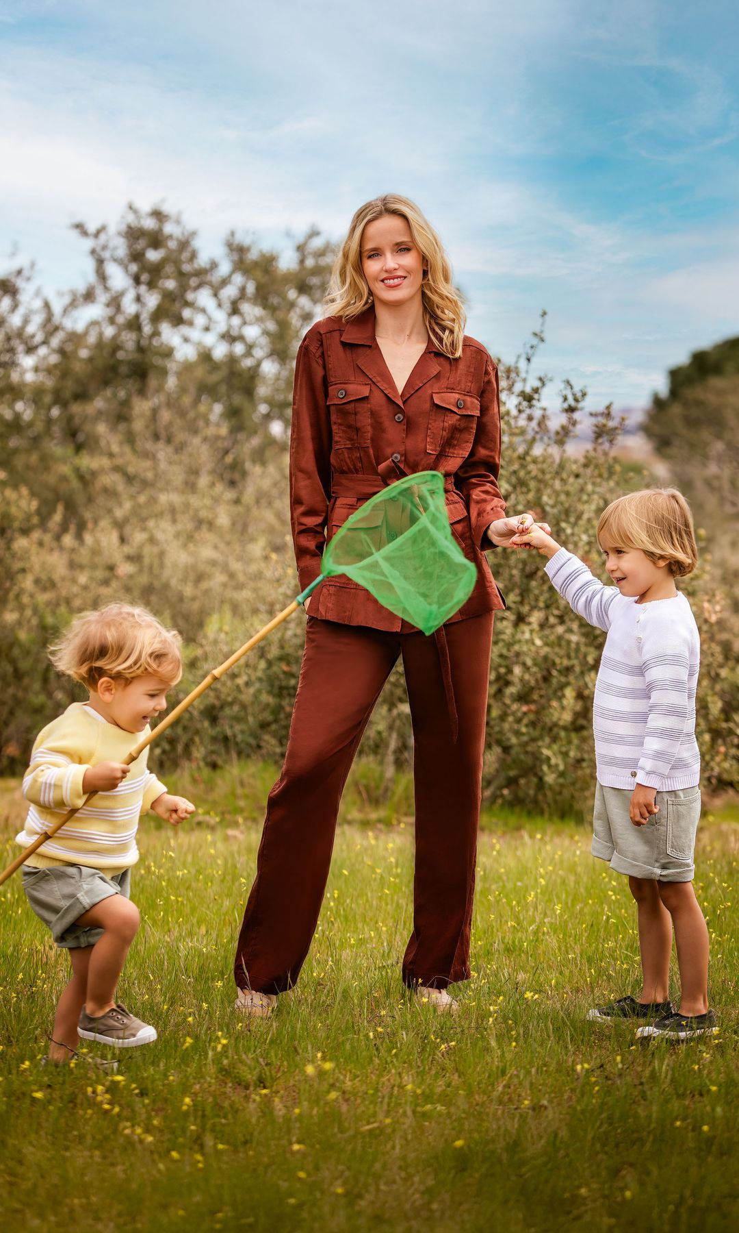 La mujer de Dani Carvajal, Daphne Cañizares, junto a sus niños