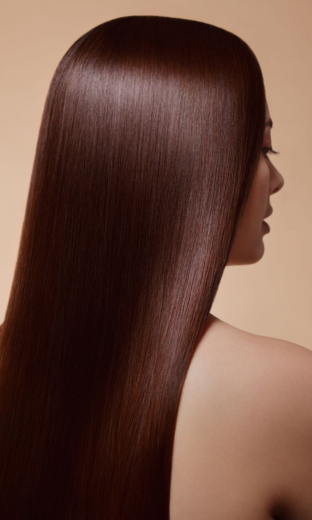 Mujer con cabello liso