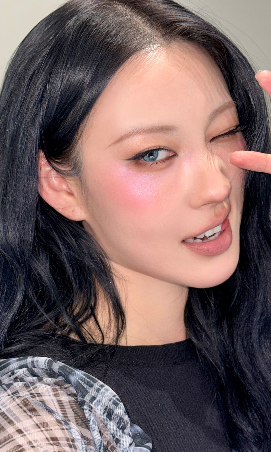 Maquillaje para ojeras con corrector