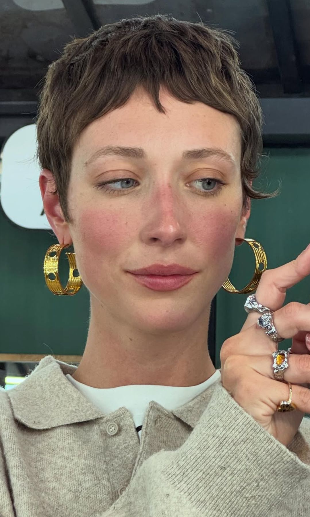 Corte de pelo corto de mujer