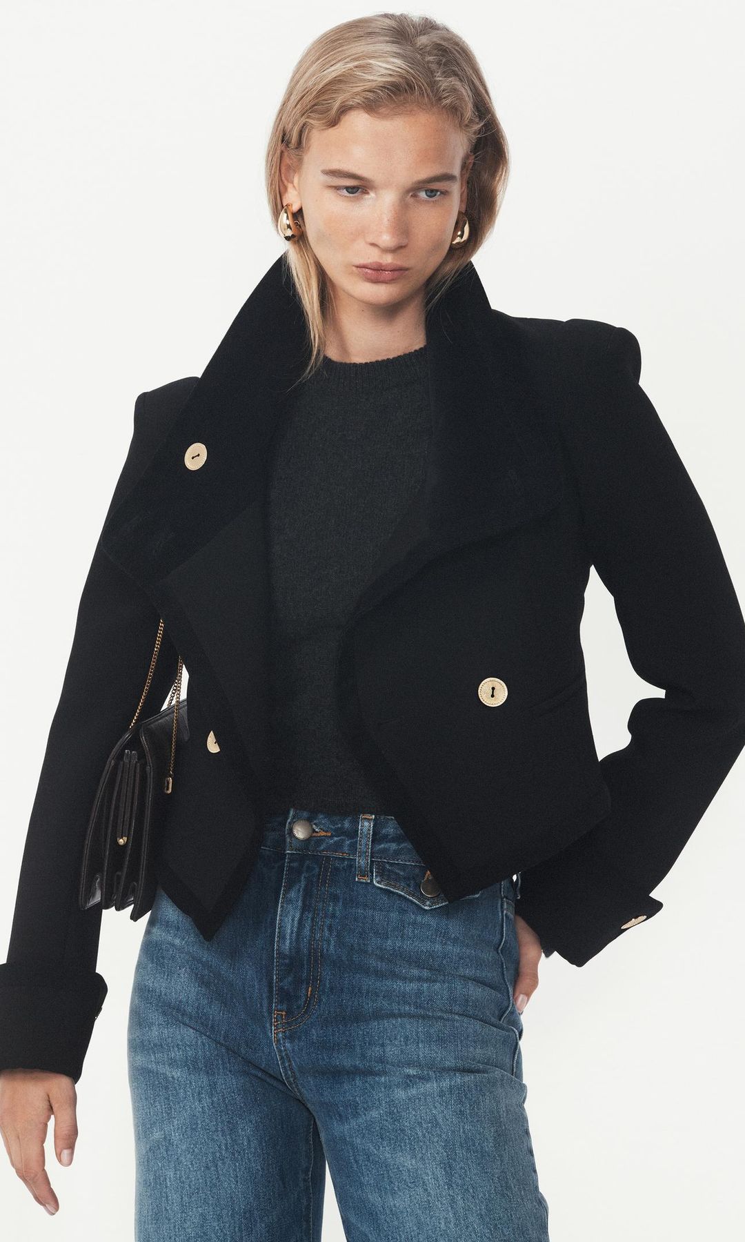 Chaquetas especiales de Zara para las cenas de Navidad que podrás reciclar en la oficina