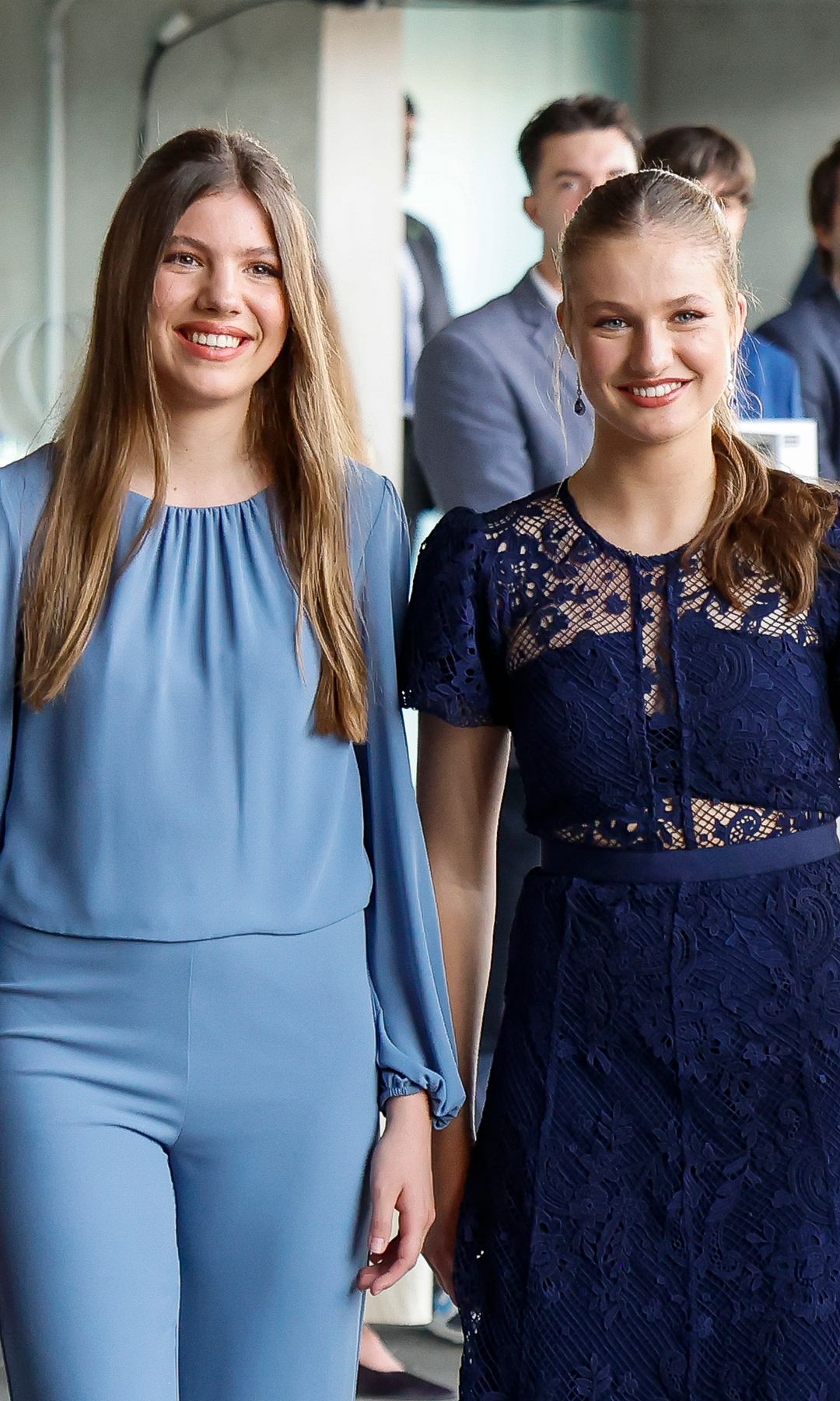 El gran cambio de Leonor y Sofía a través de sus looks en los Premios Princesa de Girona desde 2019