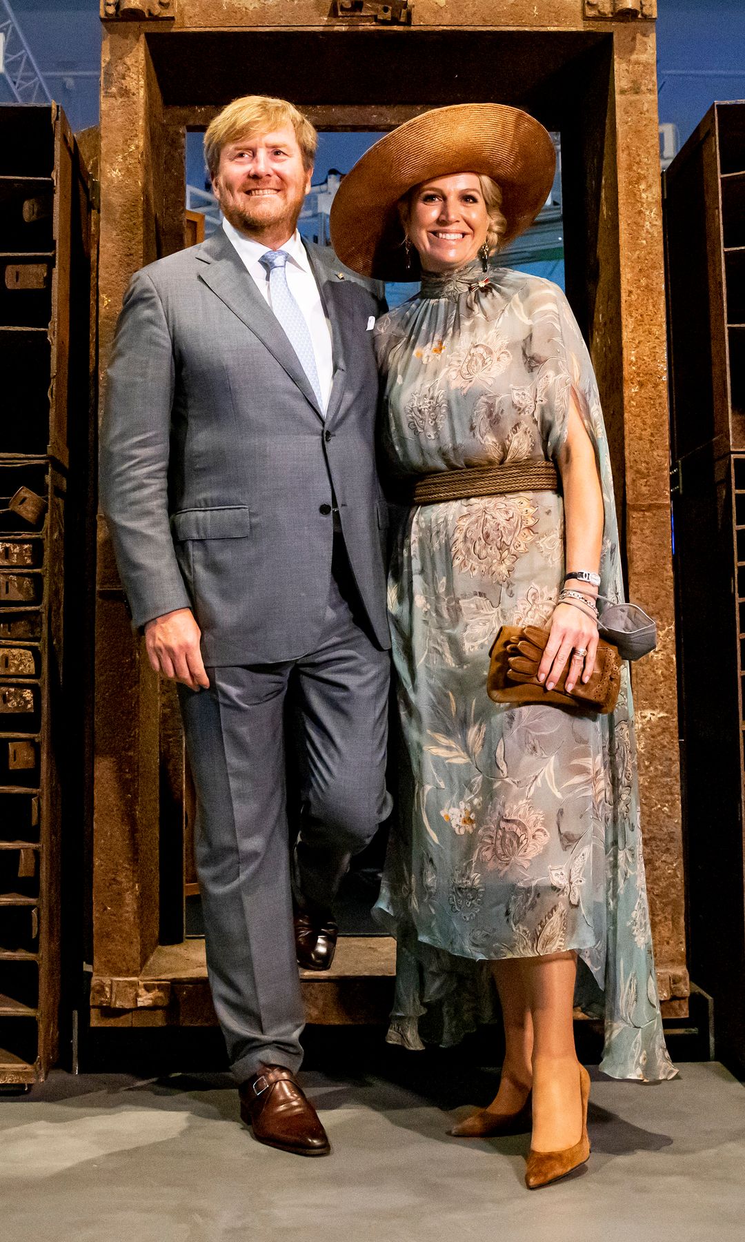 Máxima de Holanda con pendientes Gipsy de Ole Lynggaard 