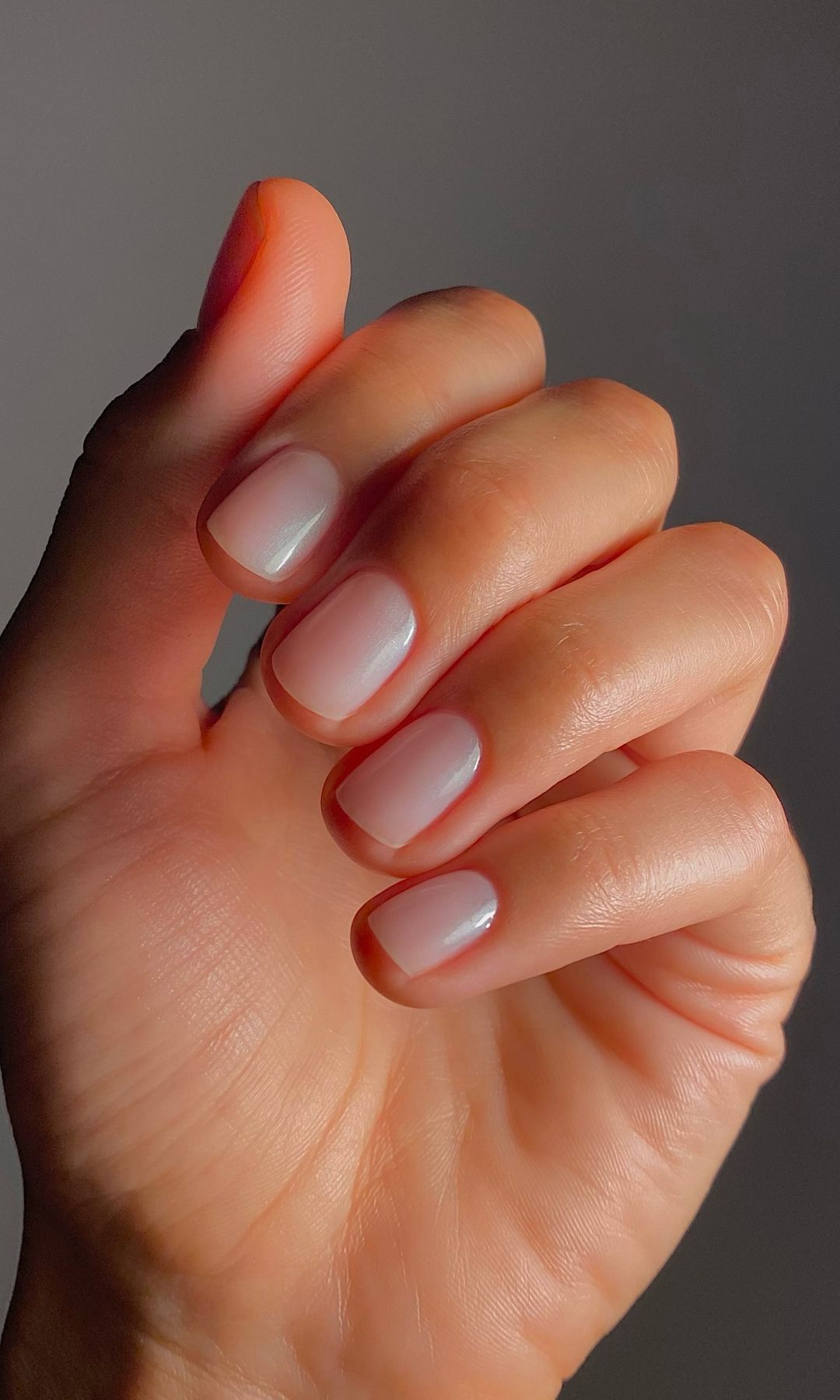 Manicura cuidada y limpia